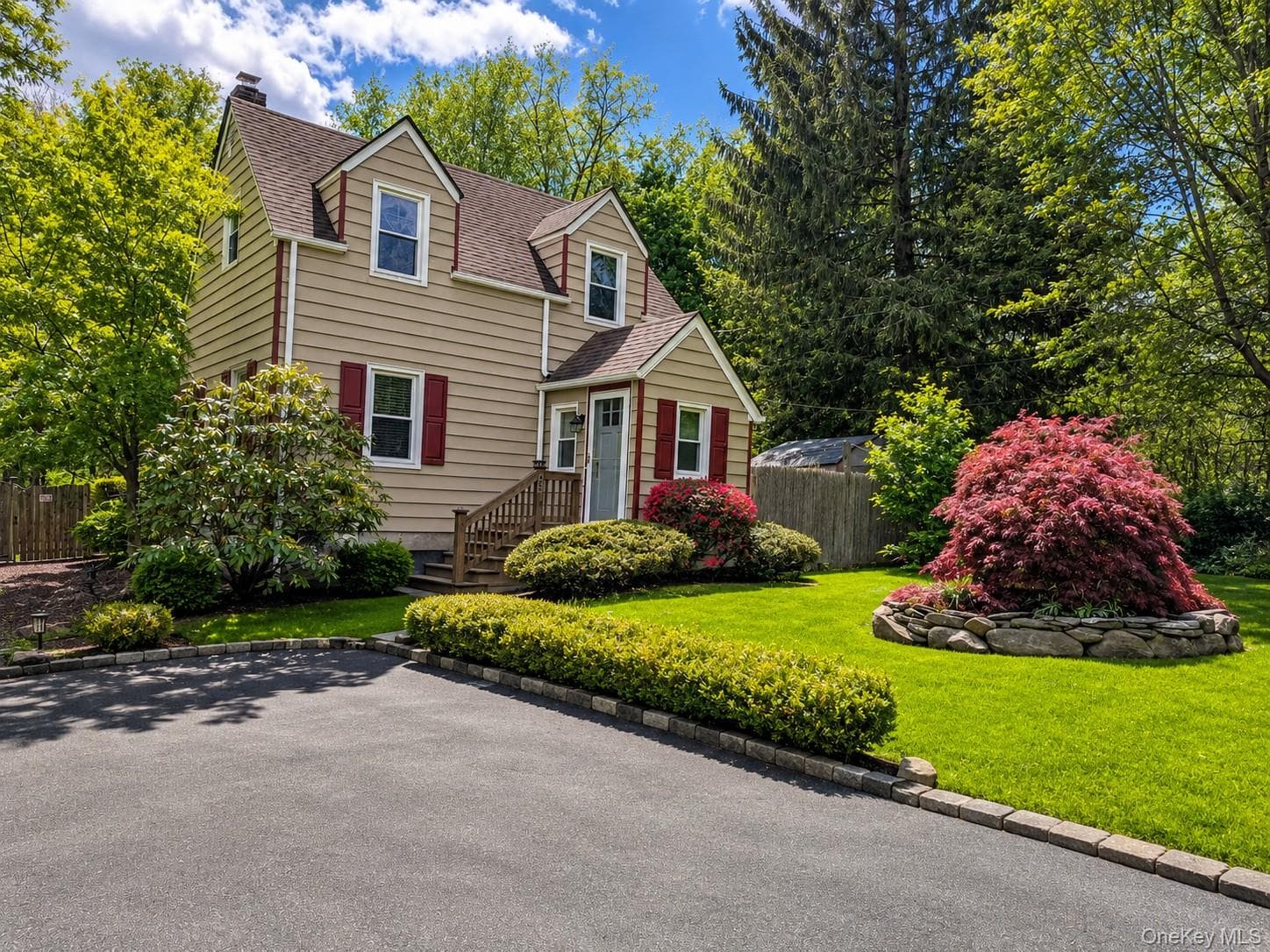 468 W Clarkstown Road, New City