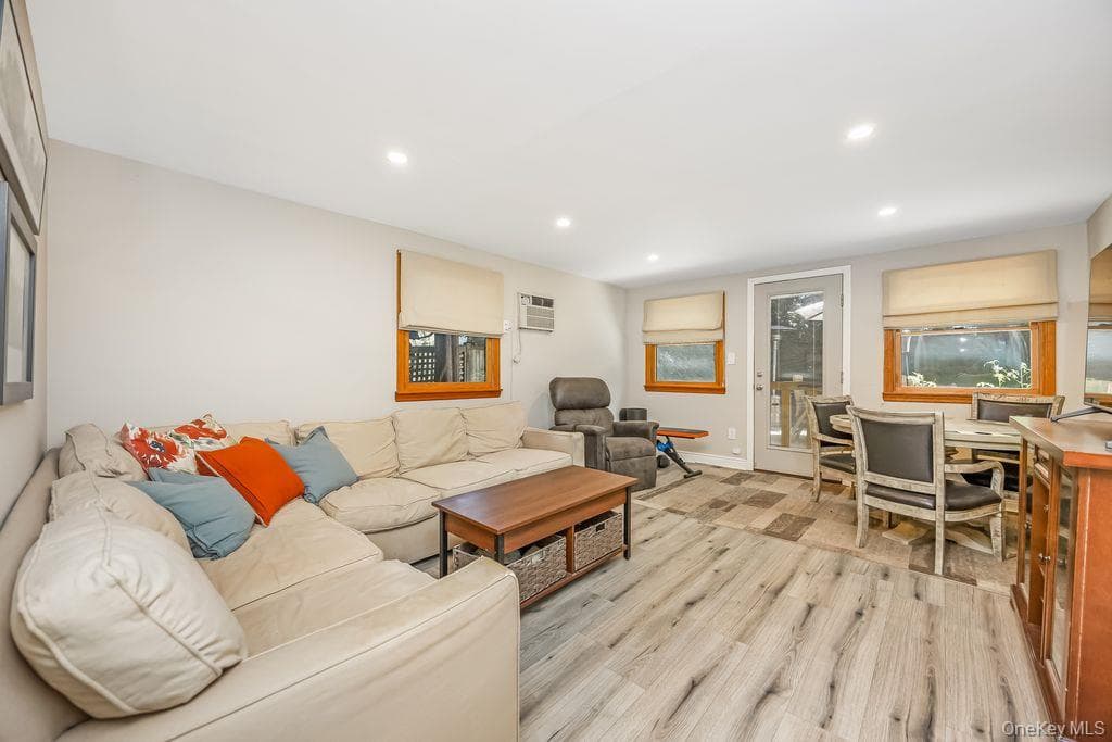 67 Cedar Place thumbnail 15