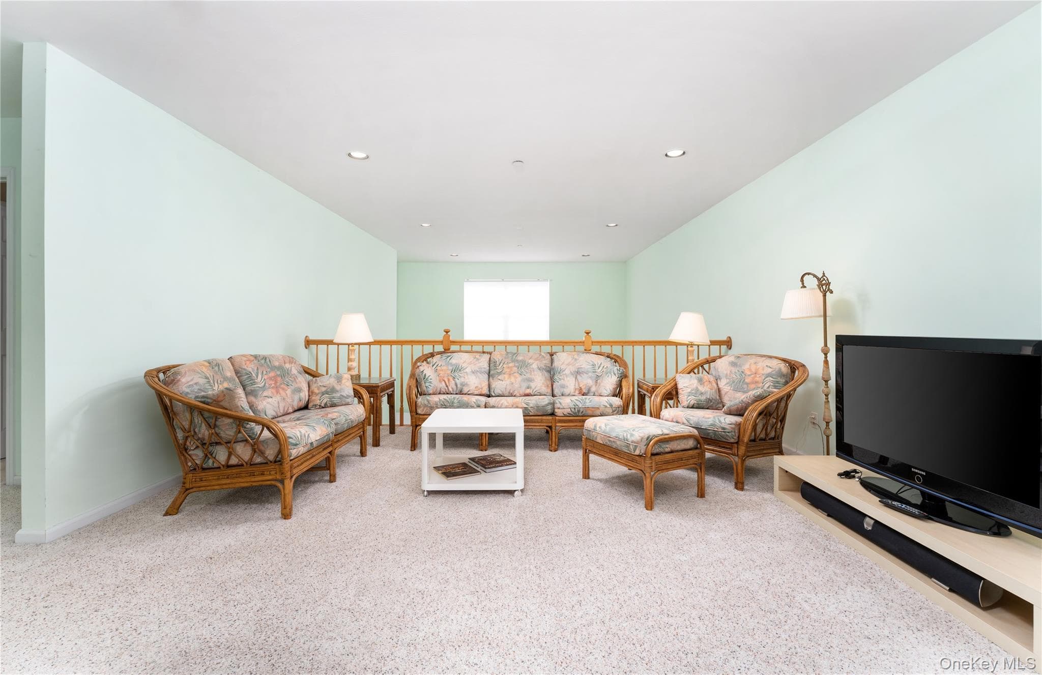 5 Robert Lane Unit: 5 thumbnail 21