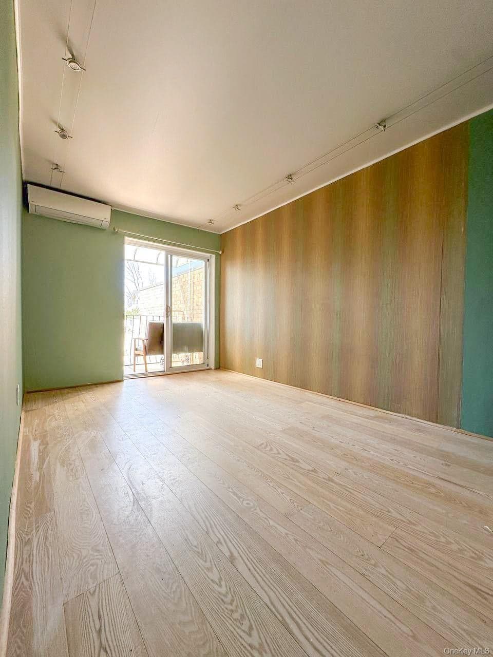 310 Delaware Avenue thumbnail 9
