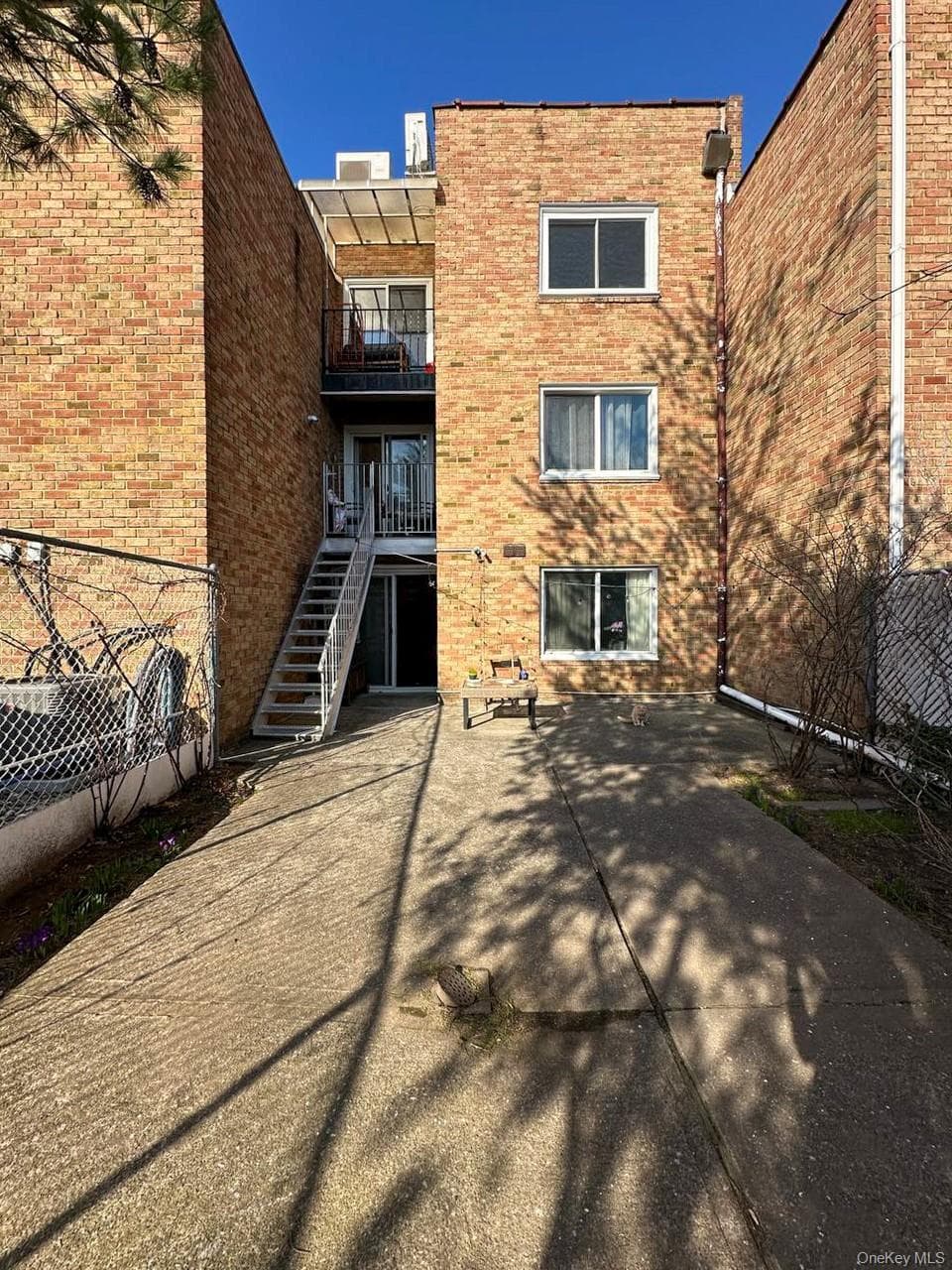 310 Delaware Avenue thumbnail 31