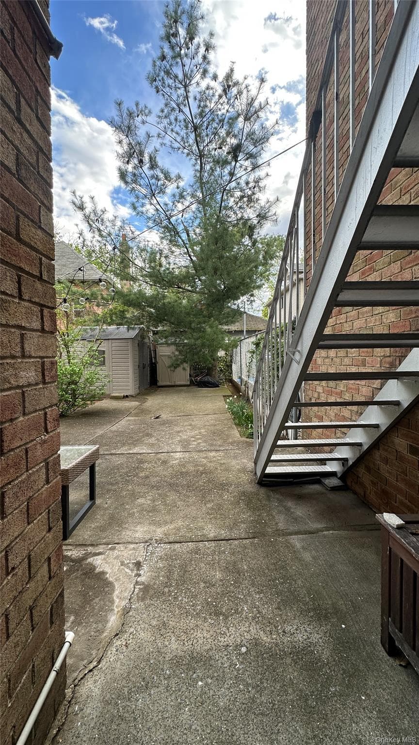 310 Delaware Avenue thumbnail 25