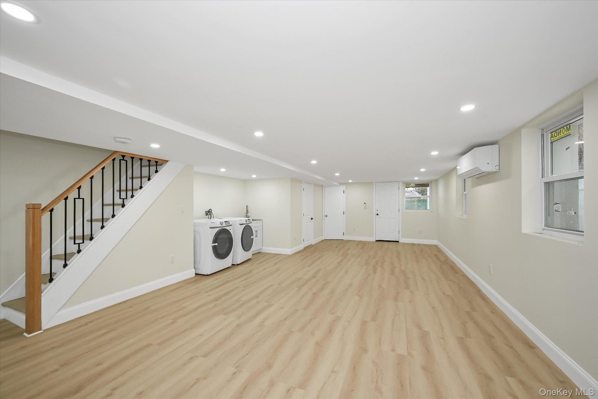 14123 Hoover Avenue thumbnail 10