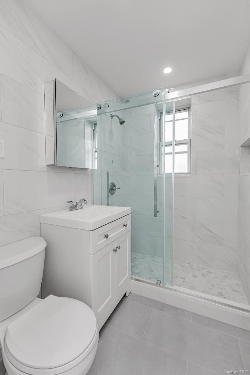 67-14 108th Street Unit: 6D thumbnail 5