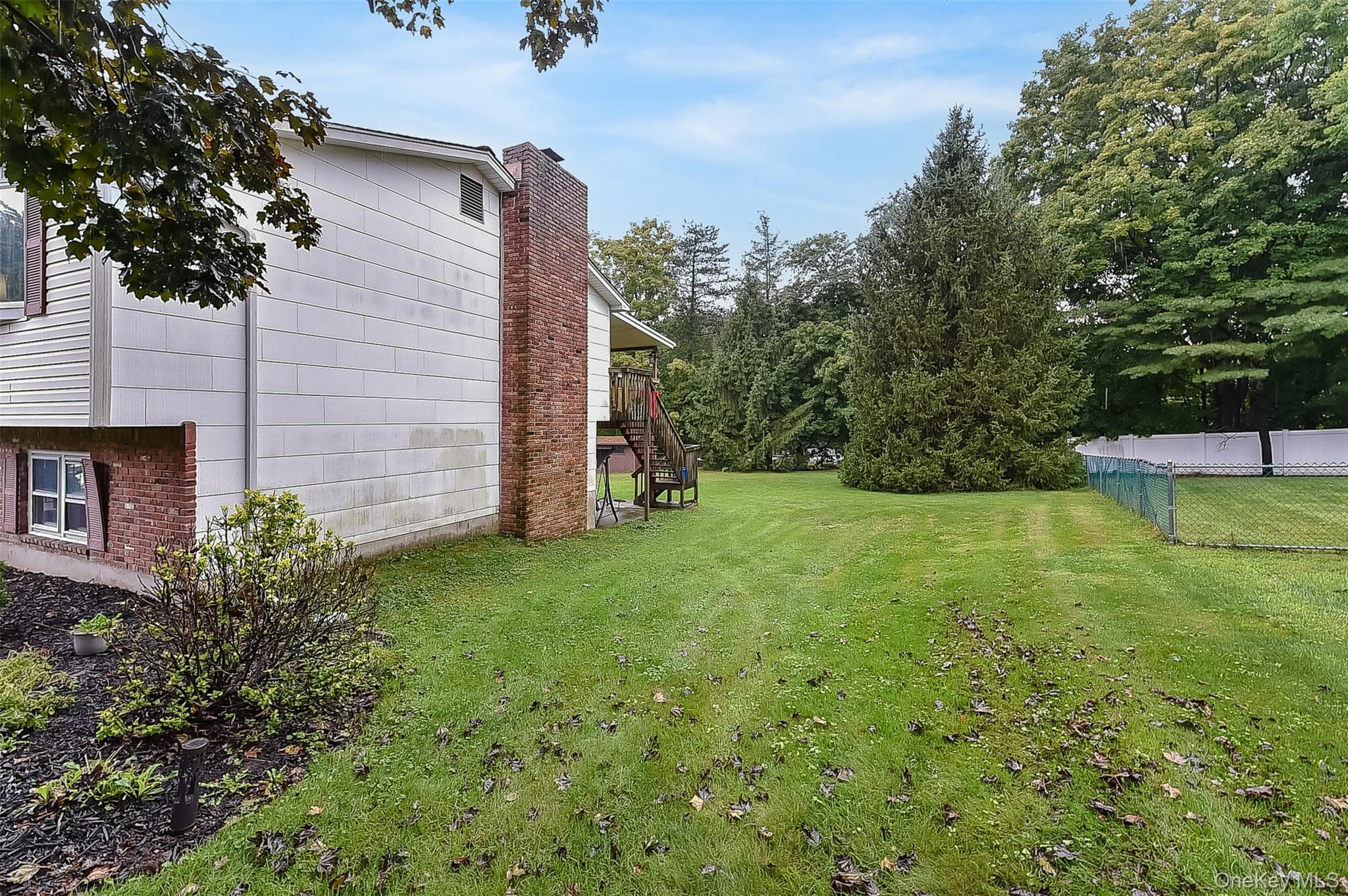 96 Lake Nanuet DR thumbnail 40