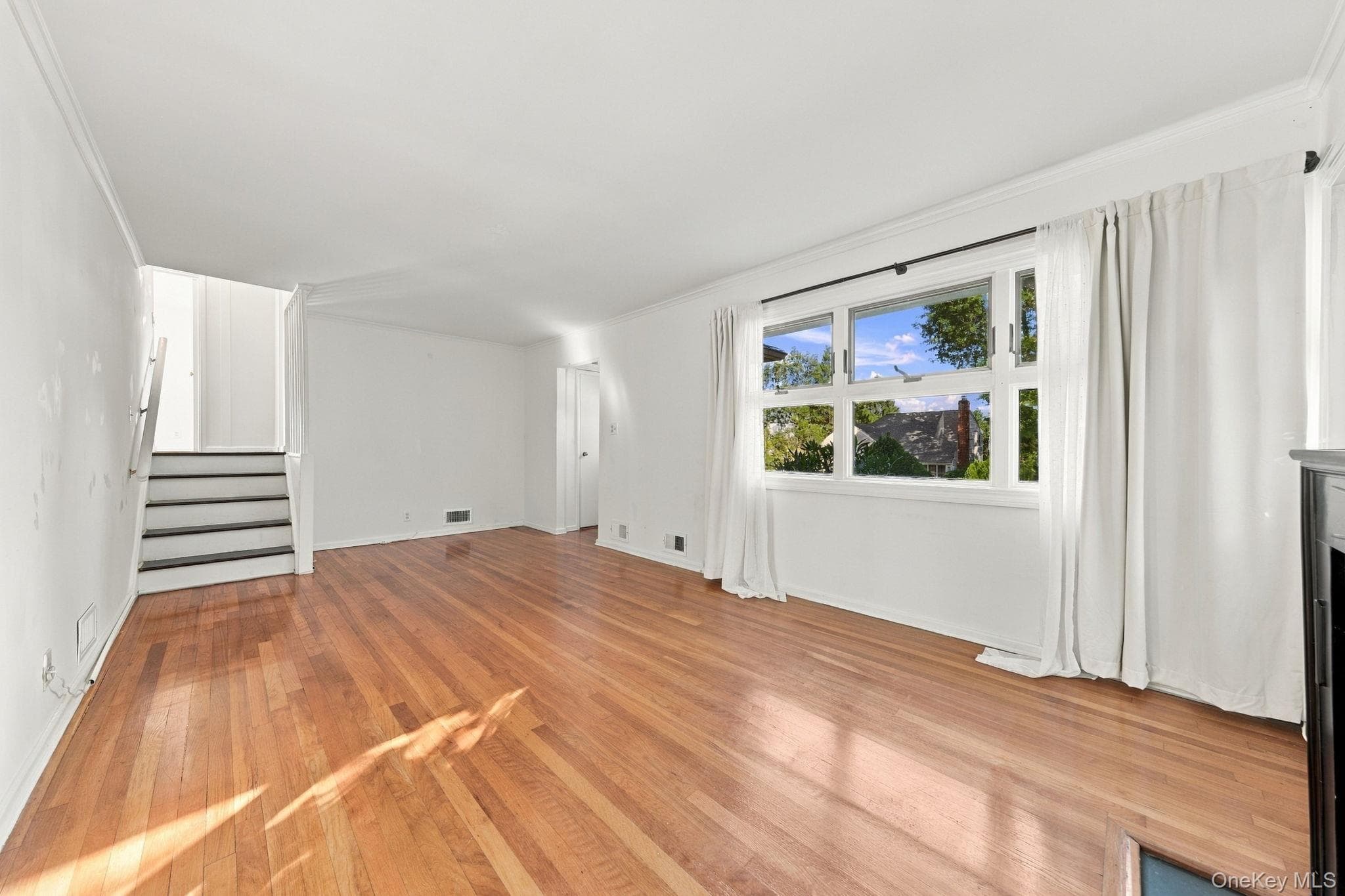 21 Revere Road thumbnail 3
