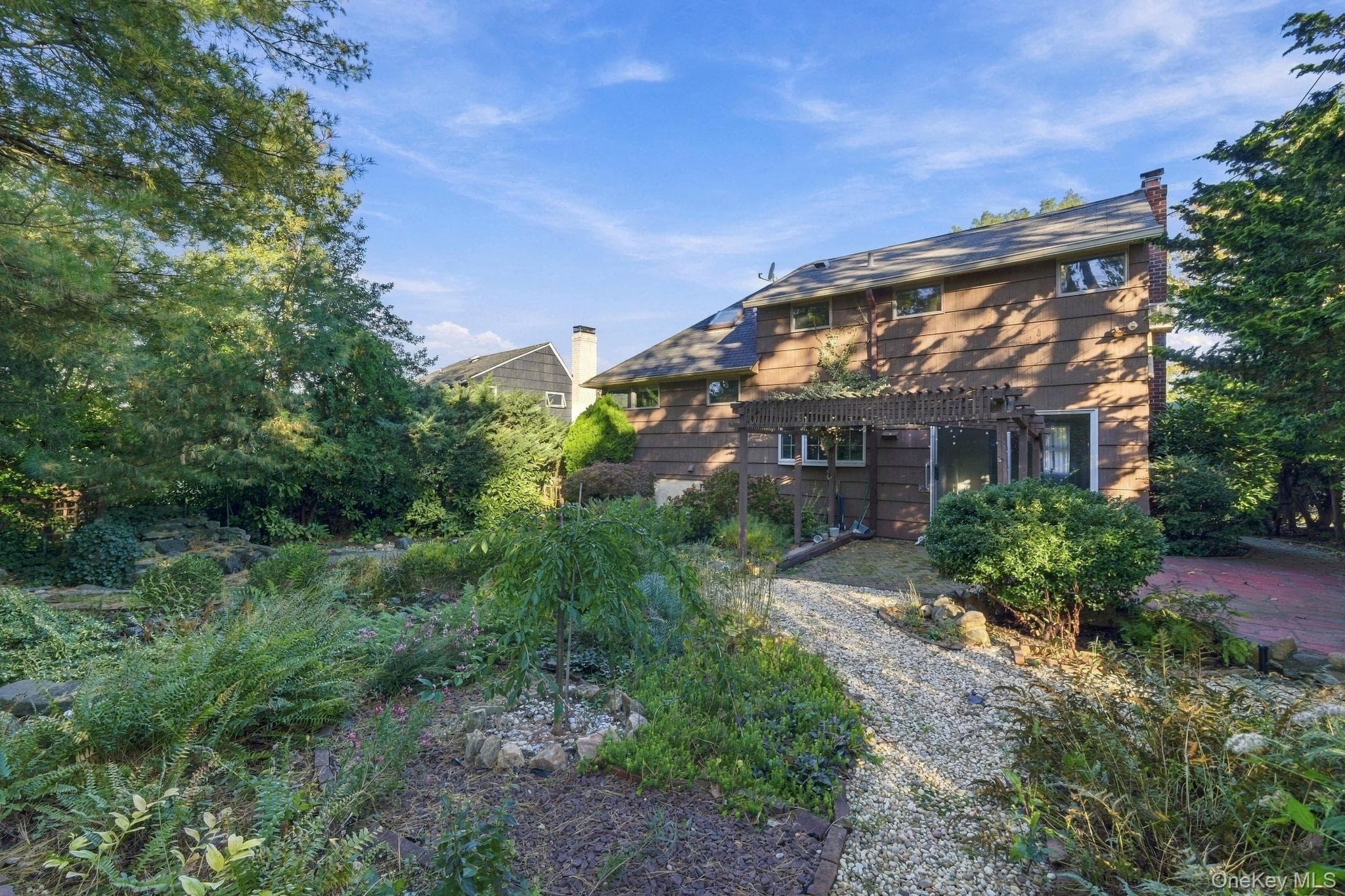 21 Revere Road thumbnail 23