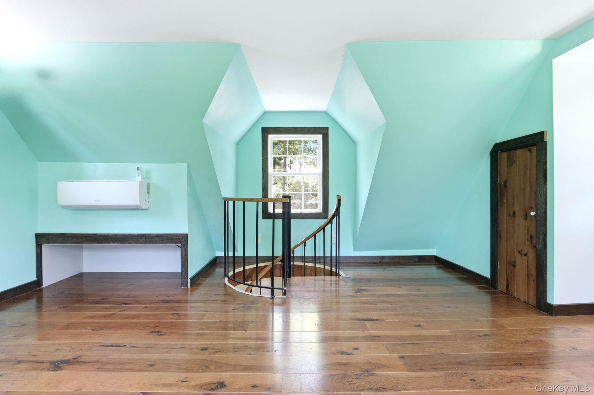 27 Rumsey Road thumbnail 15