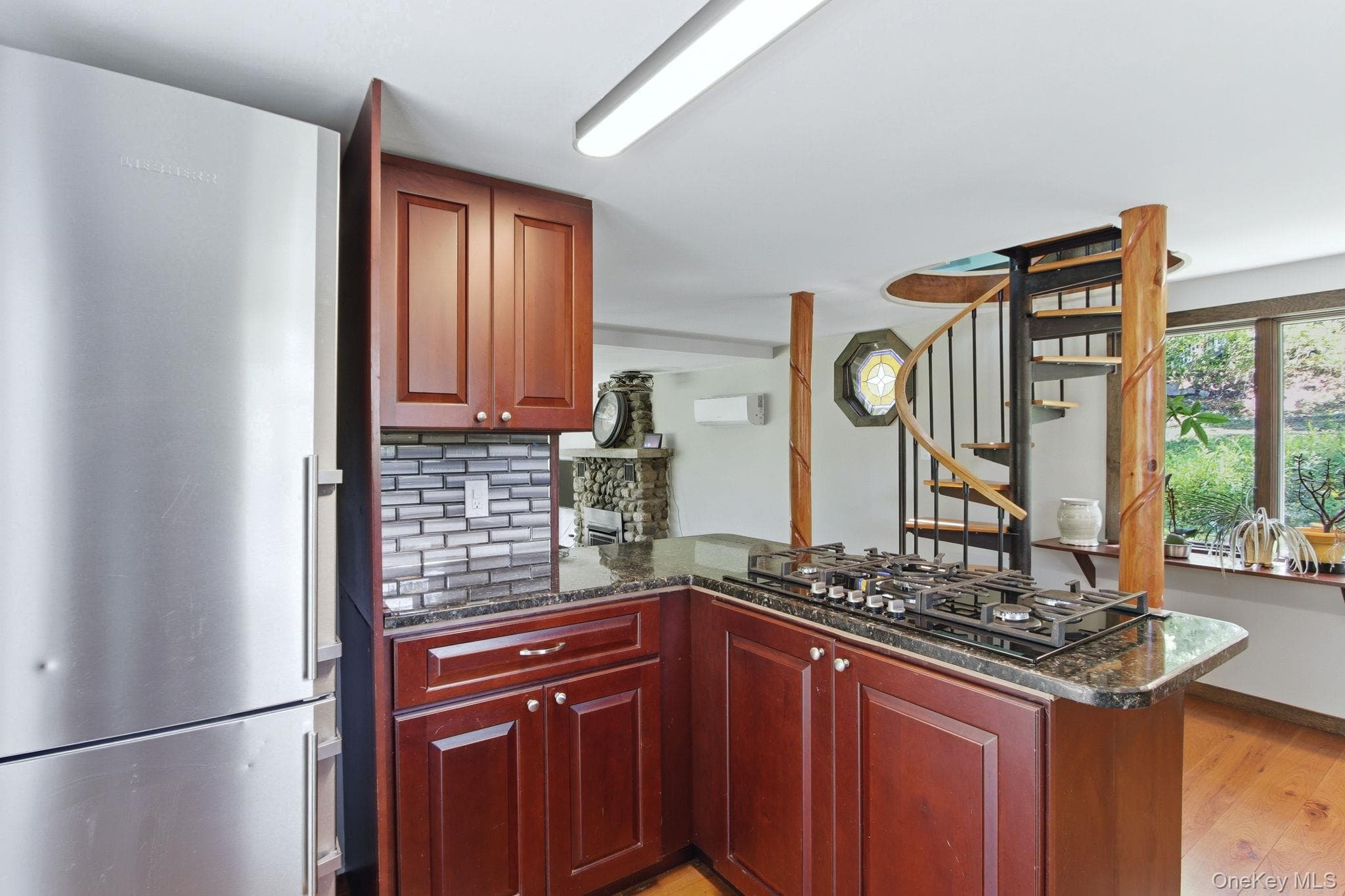 27 Rumsey Road thumbnail 8