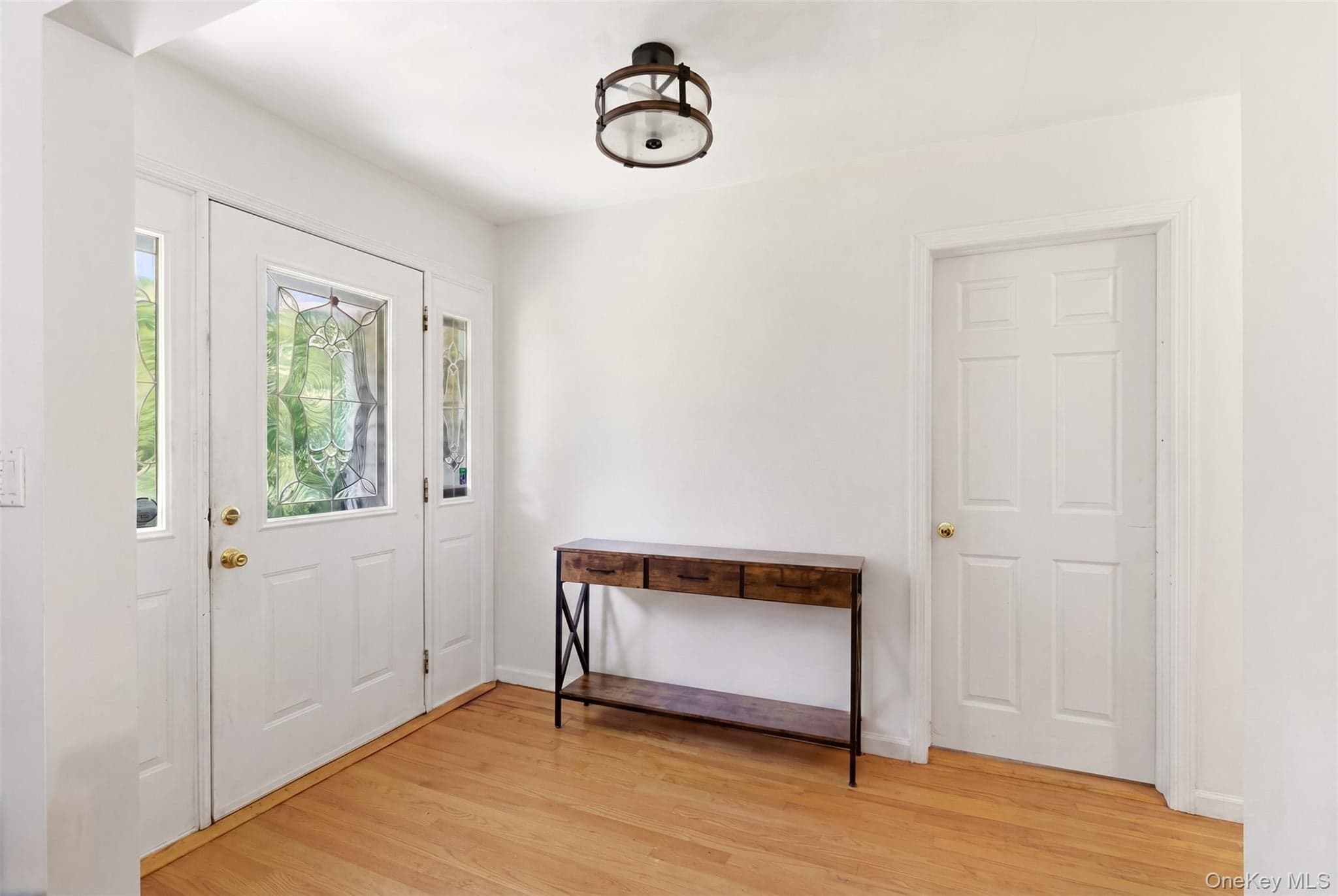 106 Vineyard Road thumbnail 3