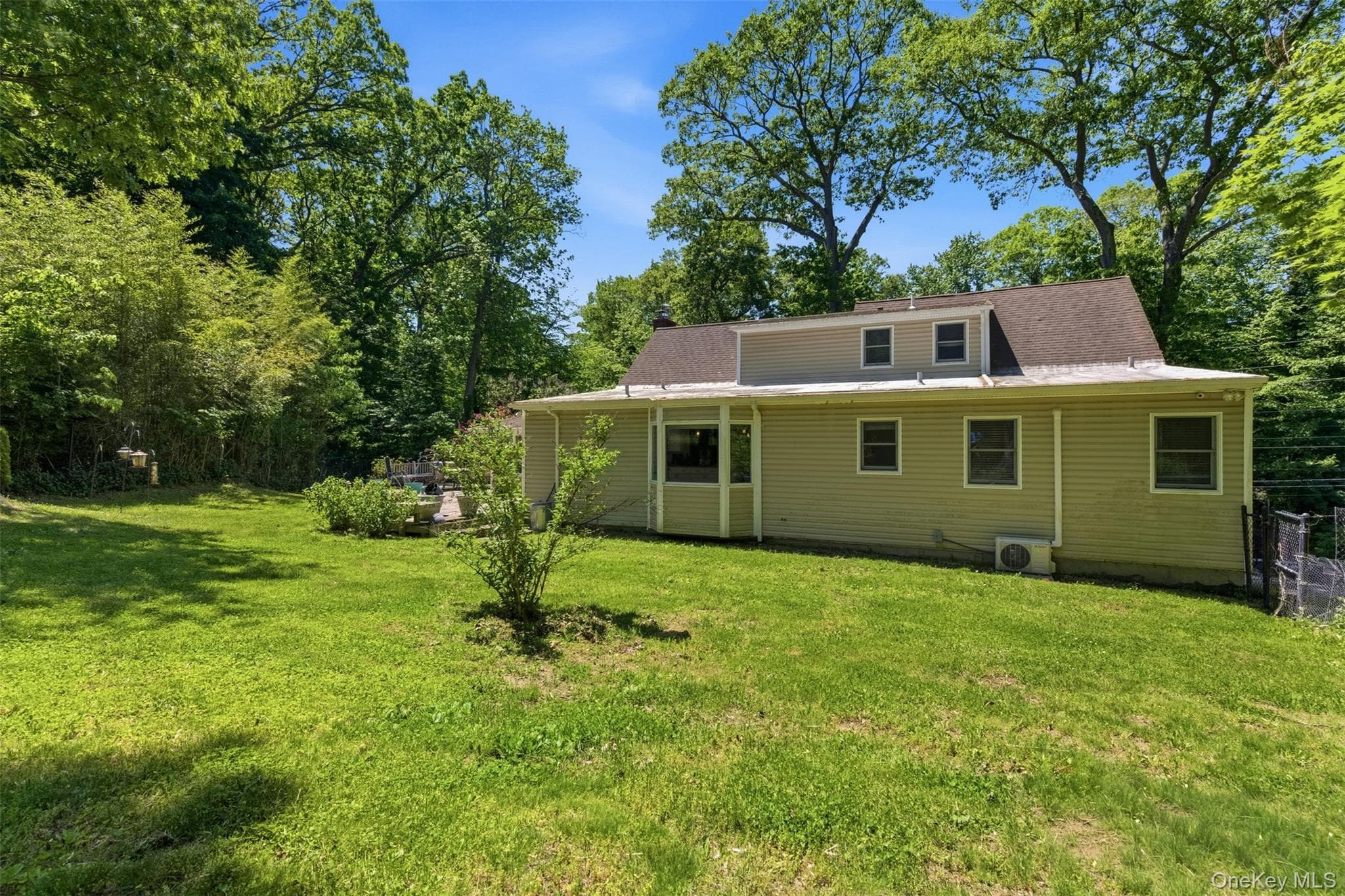 106 Vineyard Road thumbnail 25