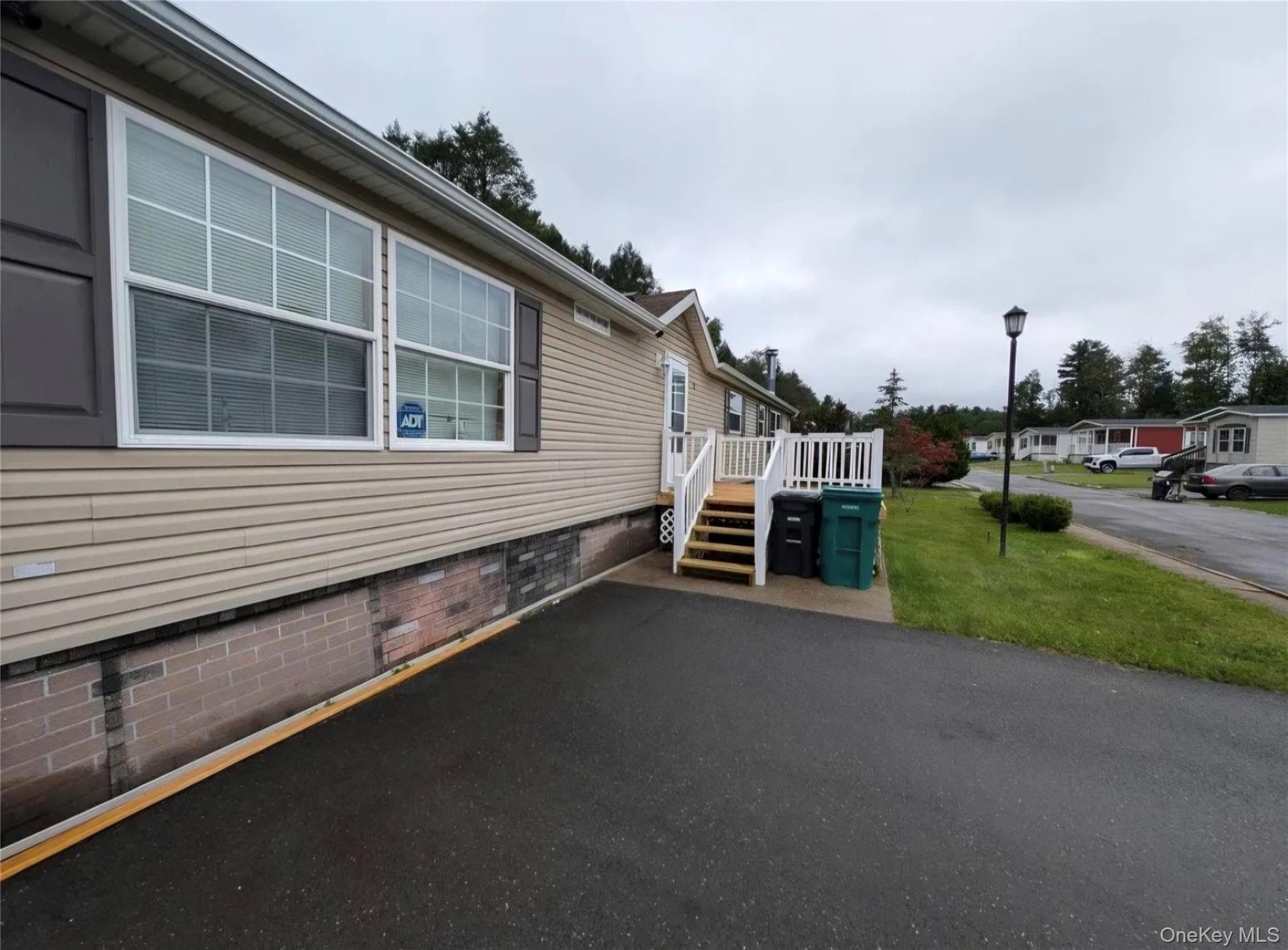 13 Gardenia Drive thumbnail 16