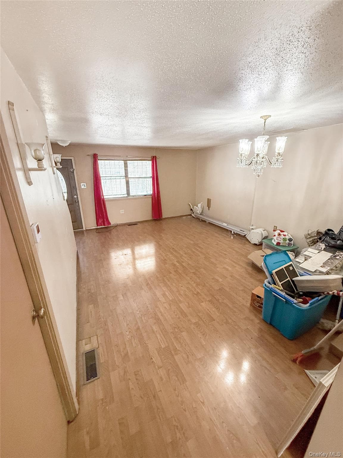 702 Saint Anns Avenue thumbnail 5