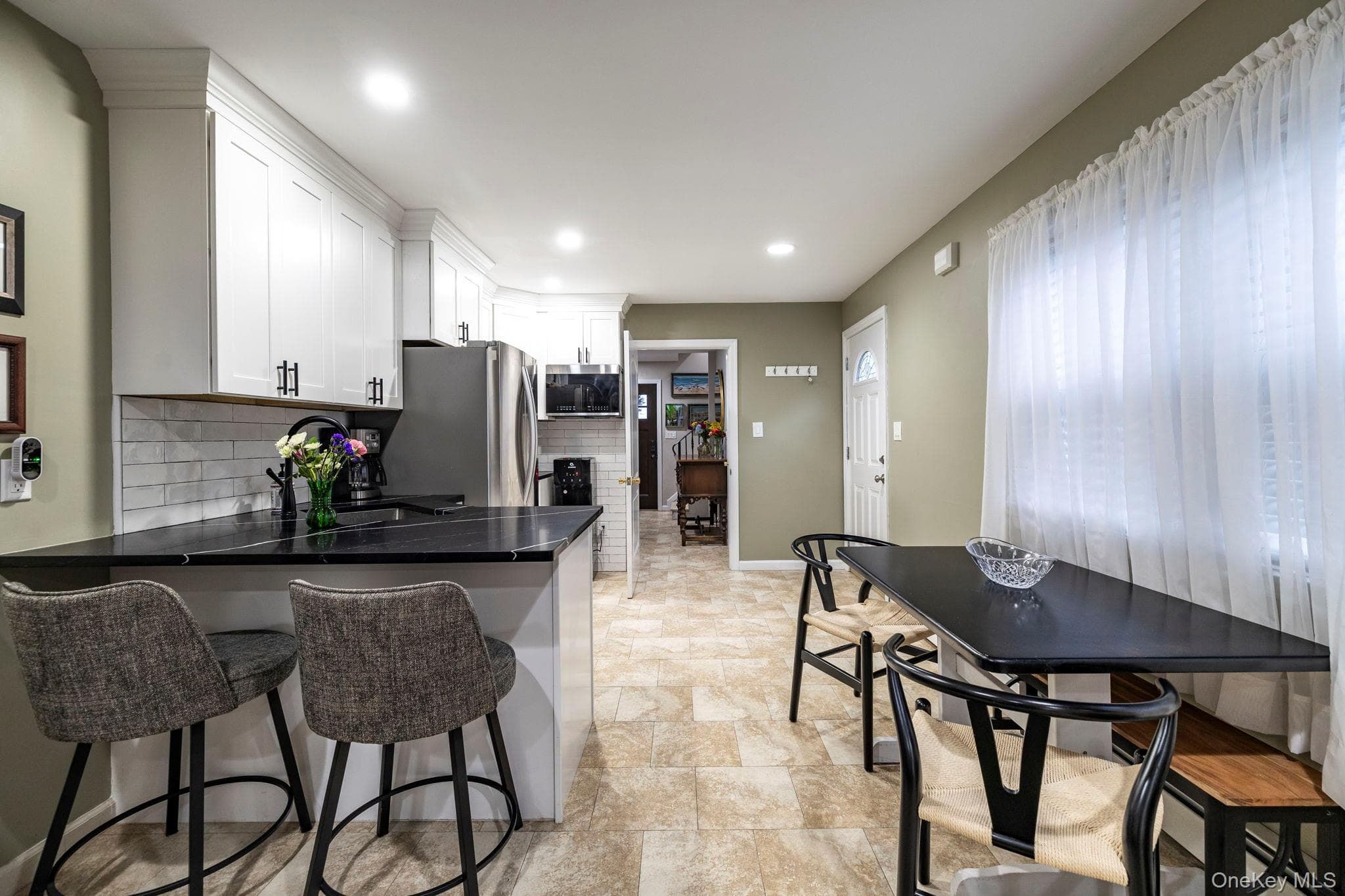 85 Virginia Avenue thumbnail 23