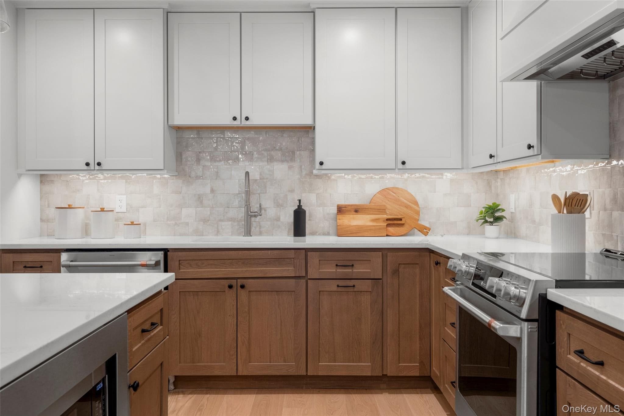 25 S Riverside Avenue Unit: 305 thumbnail 8