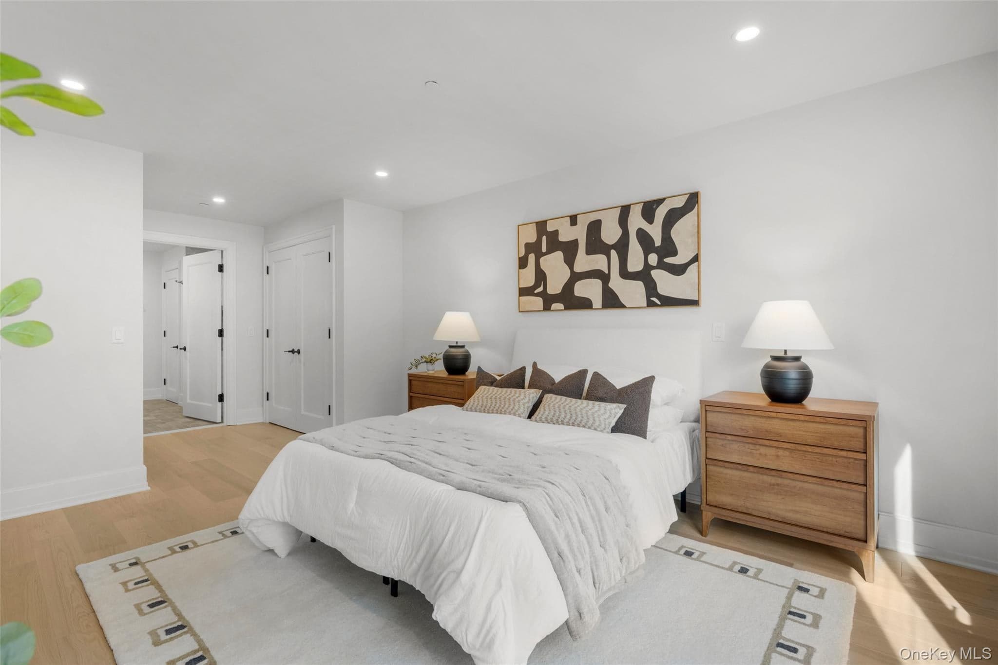 25 S Riverside Avenue Unit: 305 thumbnail 14