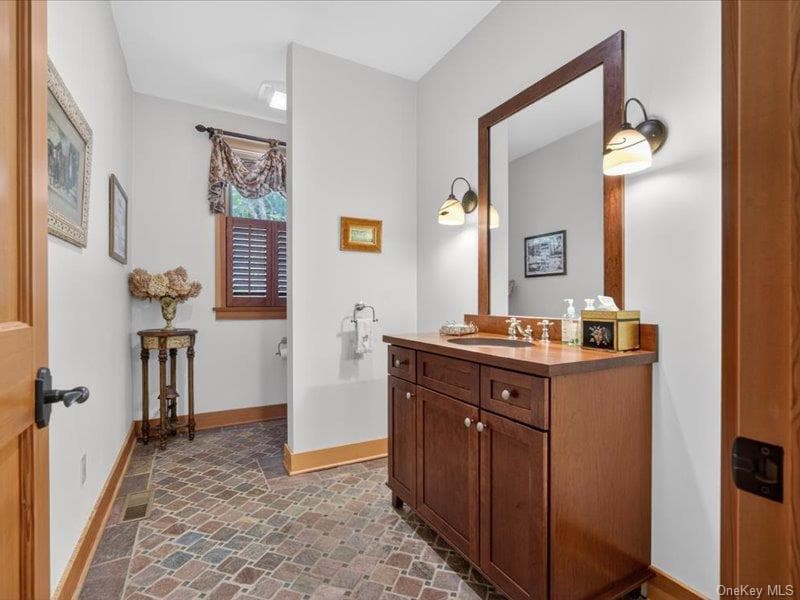 354 Palisades Road thumbnail 14