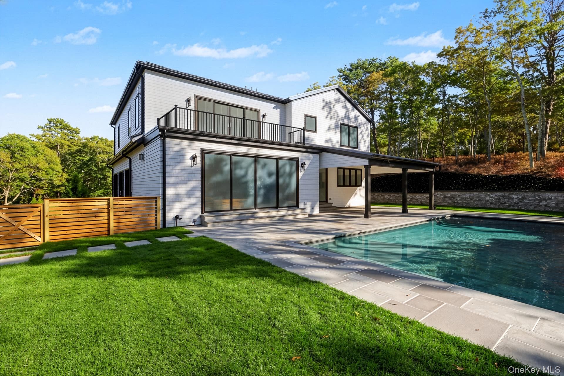 5 Terrace Avenue thumbnail 26
