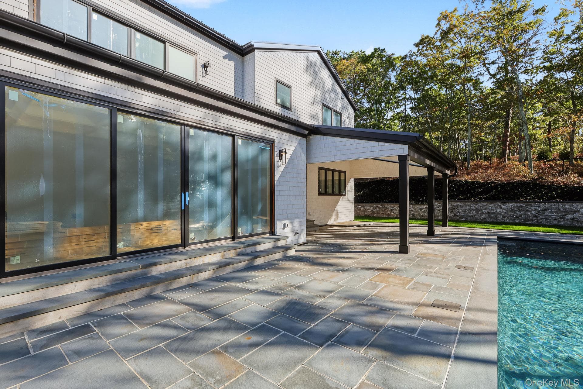 5 Terrace Avenue thumbnail 18