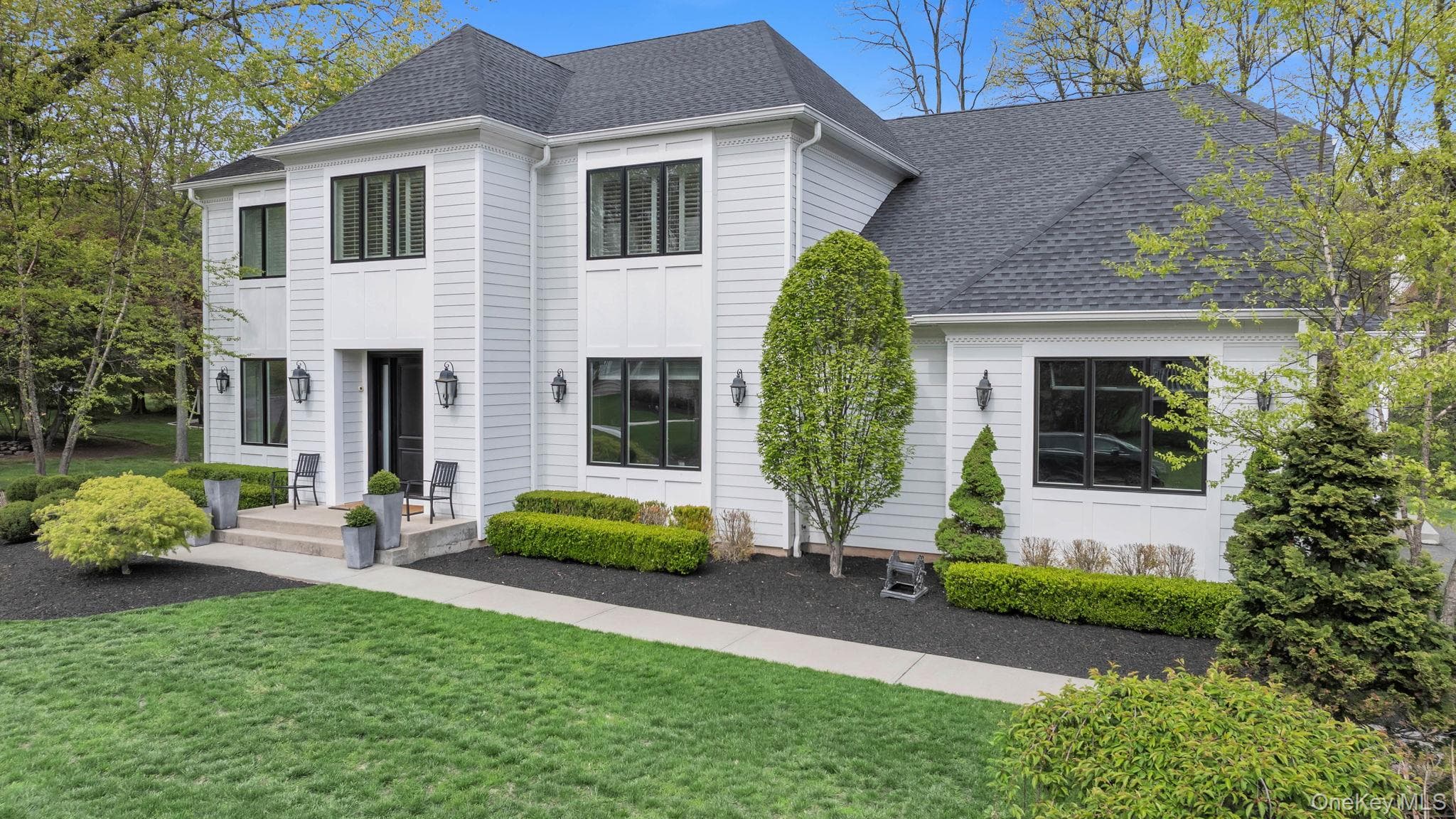12 Dalewood Drive, Suffern