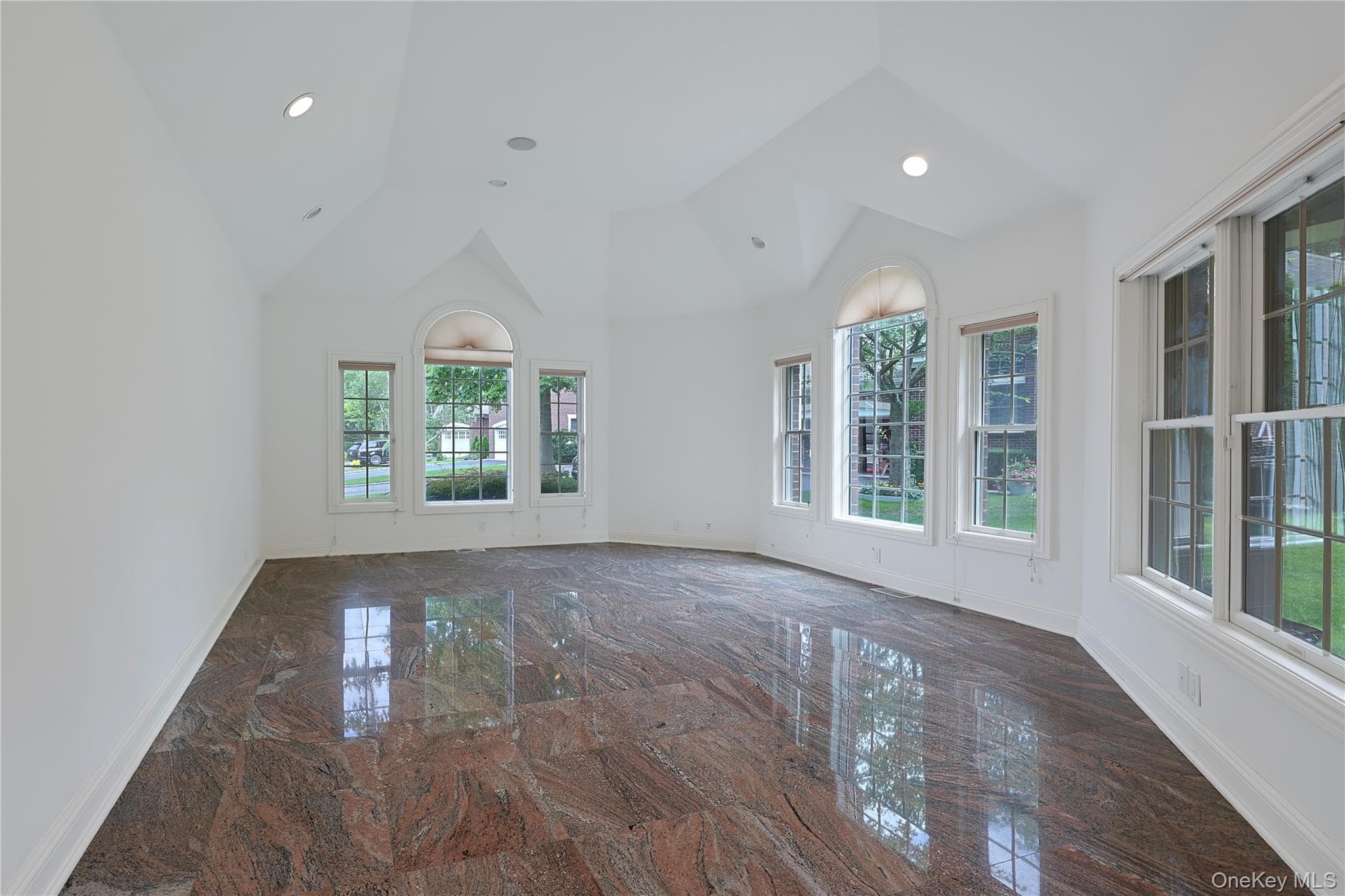 14 Belvedere Court thumbnail 10