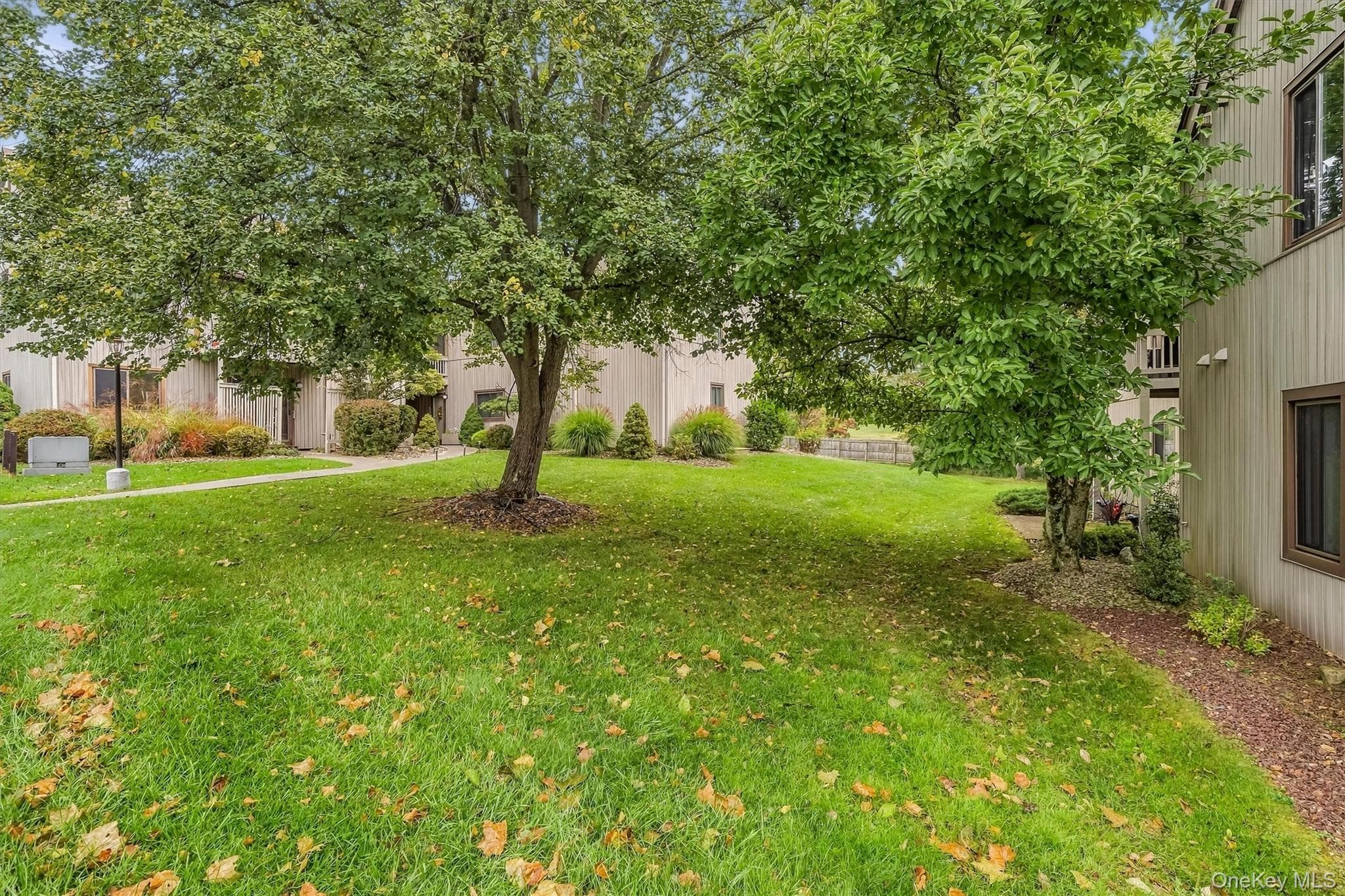 122 Sycamore Drive thumbnail 33