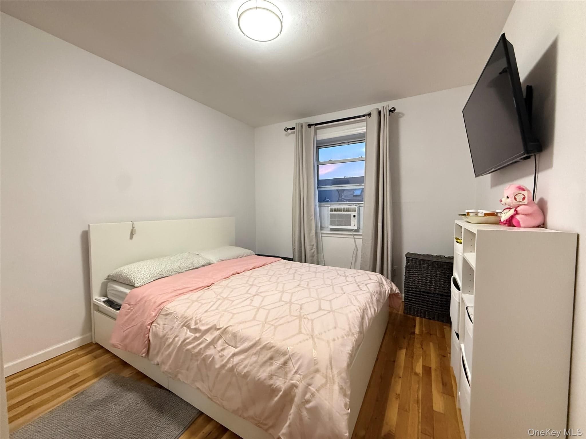 1846 College Point Boulevard thumbnail 12