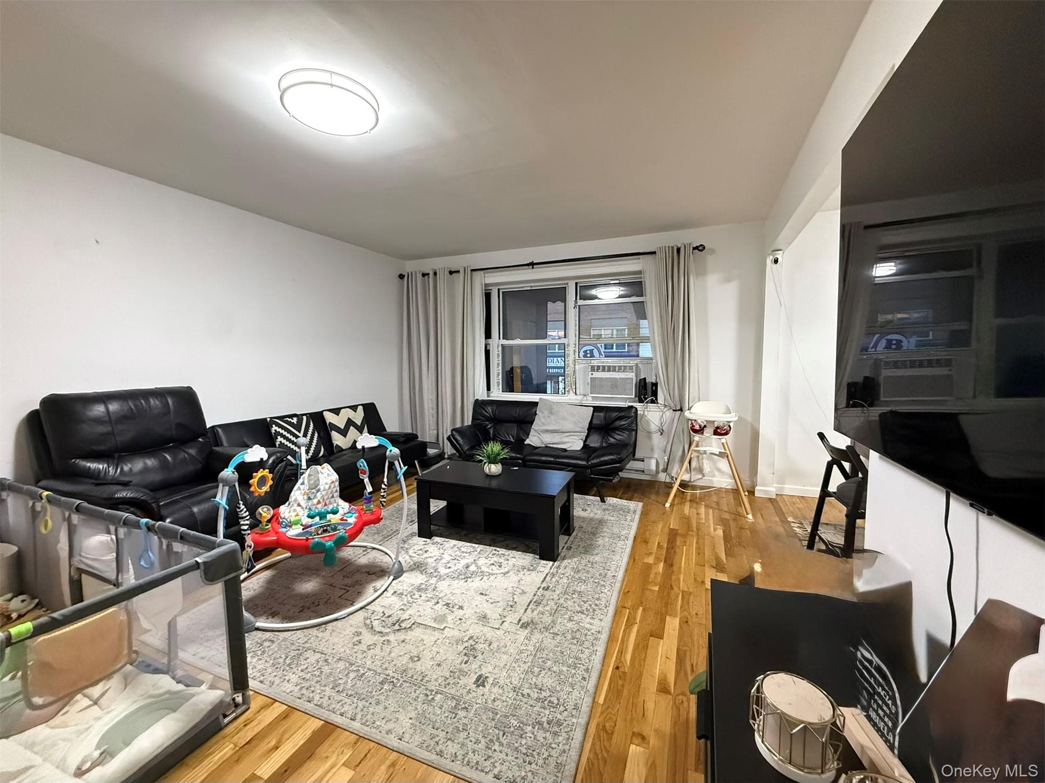 1846 College Point Boulevard thumbnail 10