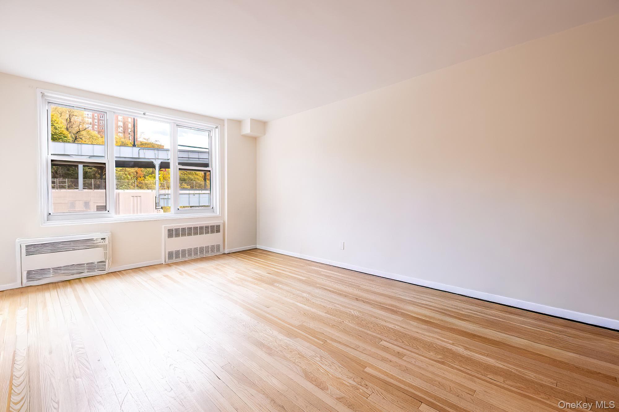 2390 Palisade Avenue Unit: 5J thumbnail 6