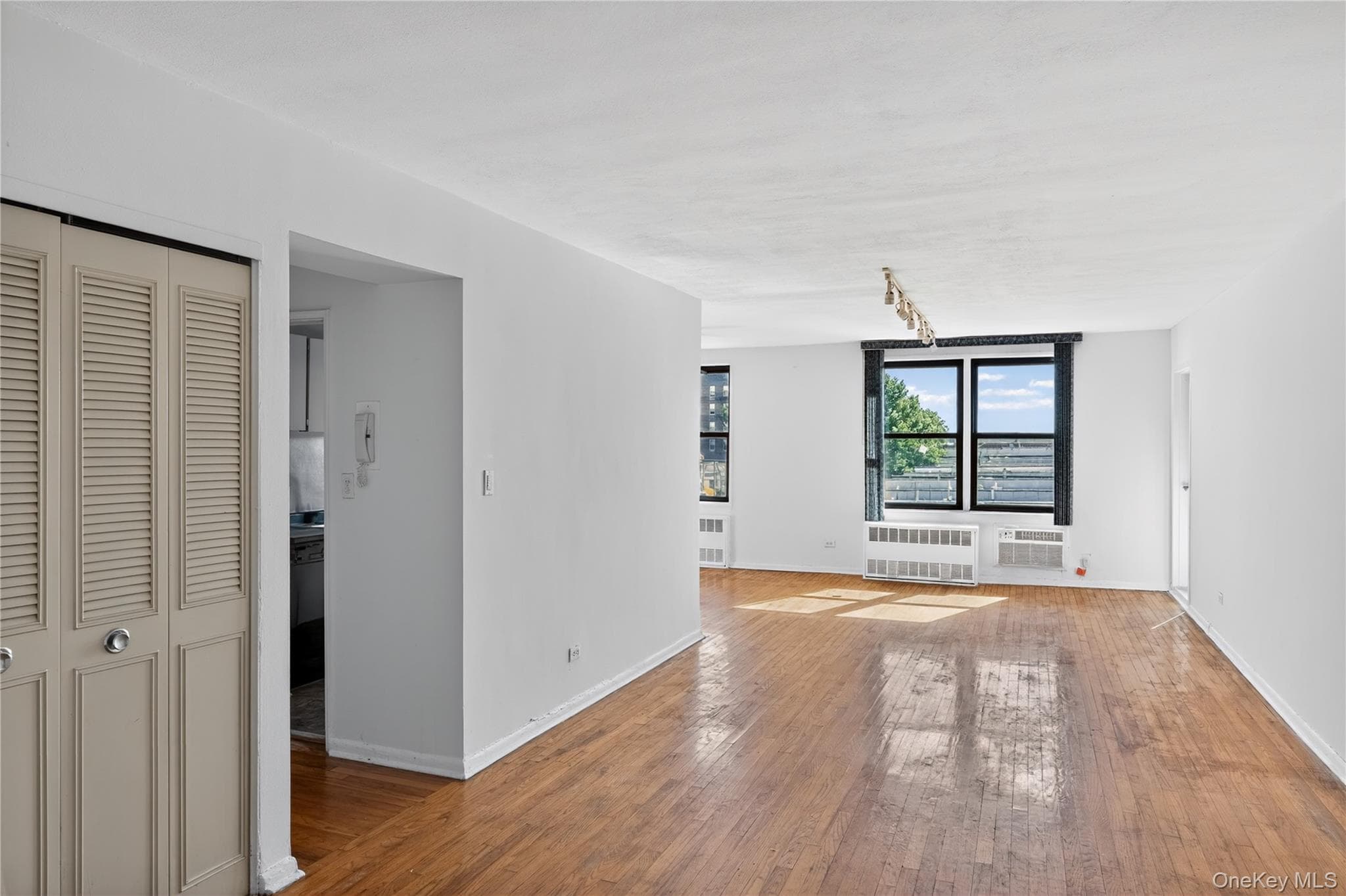 87-10 51st Avenue Unit: 7A thumbnail 4
