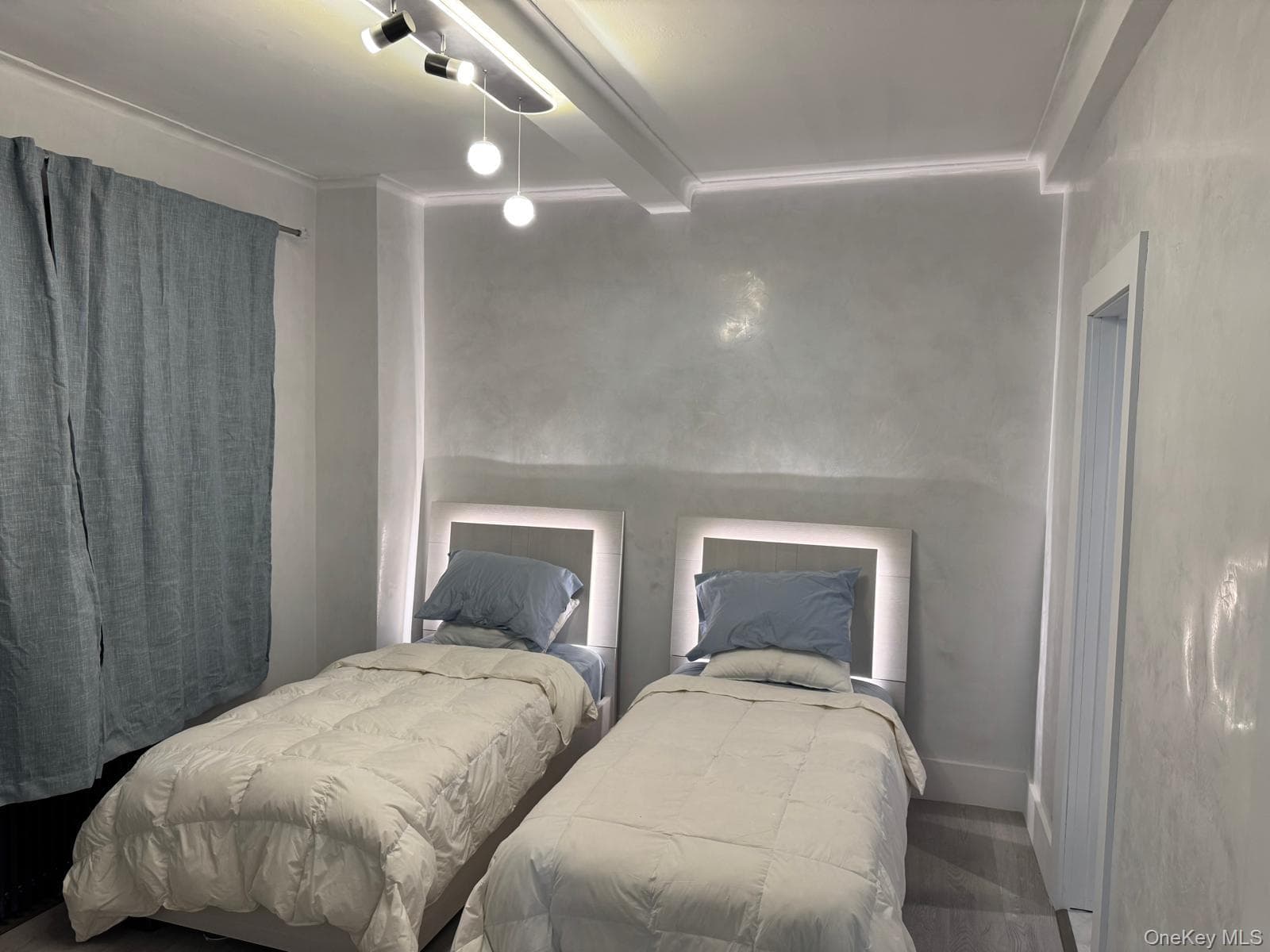 595 W End Avenue Unit: 3D thumbnail 13