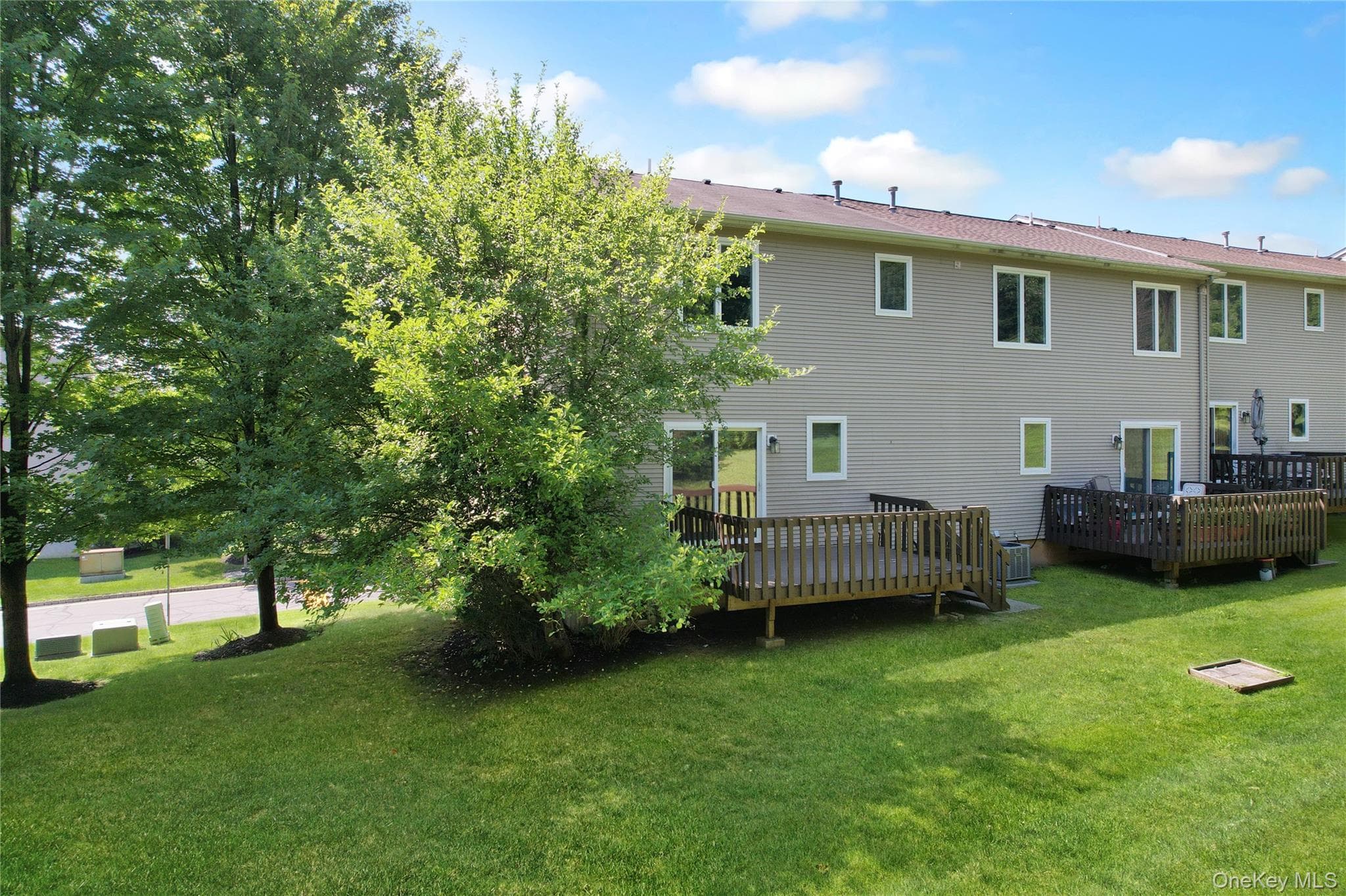 53 Leif Boulevard thumbnail 46