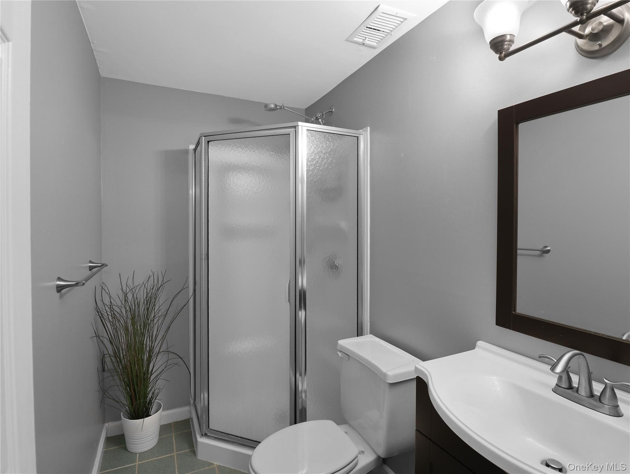 53 Leif Boulevard thumbnail 41