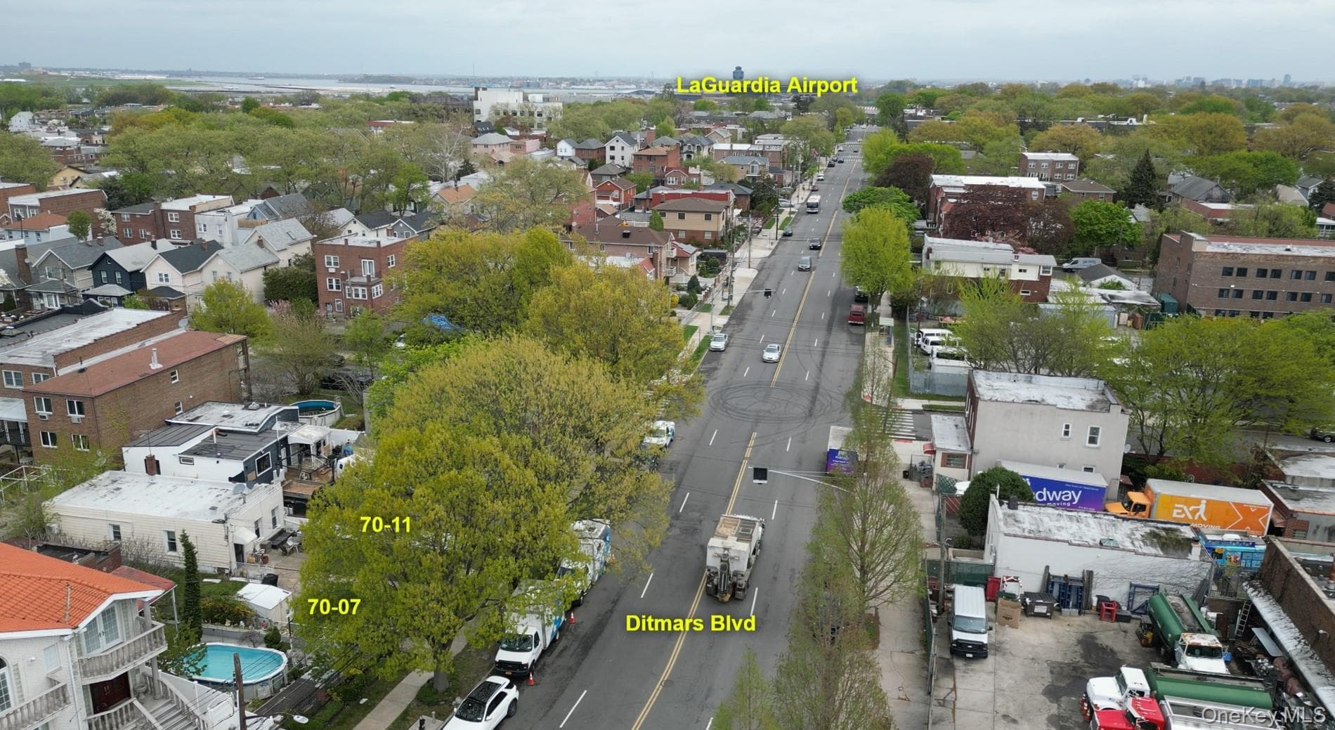 70-11 Ditmars Boulevard thumbnail 9