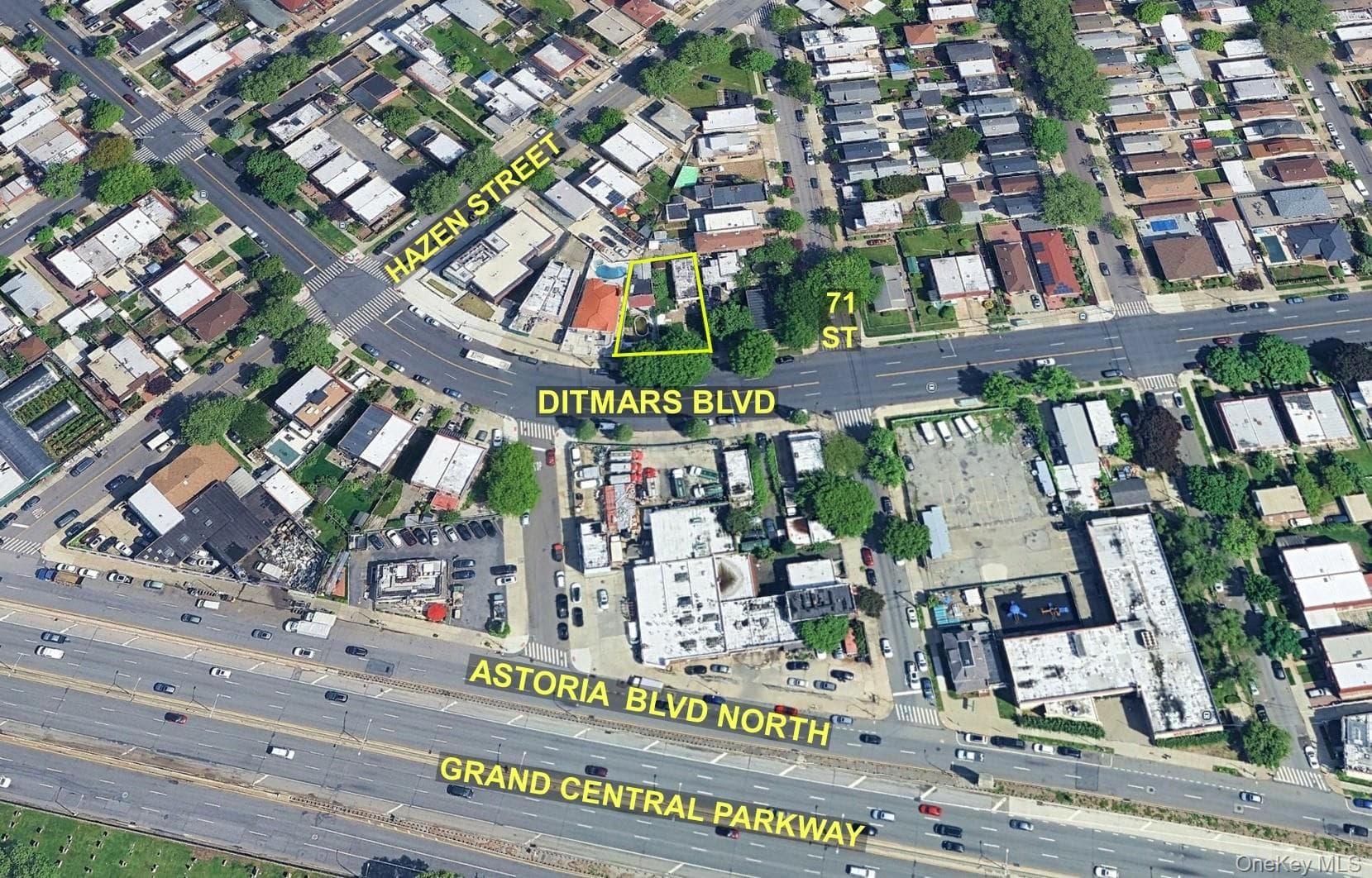 70-11 Ditmars Boulevard thumbnail 25