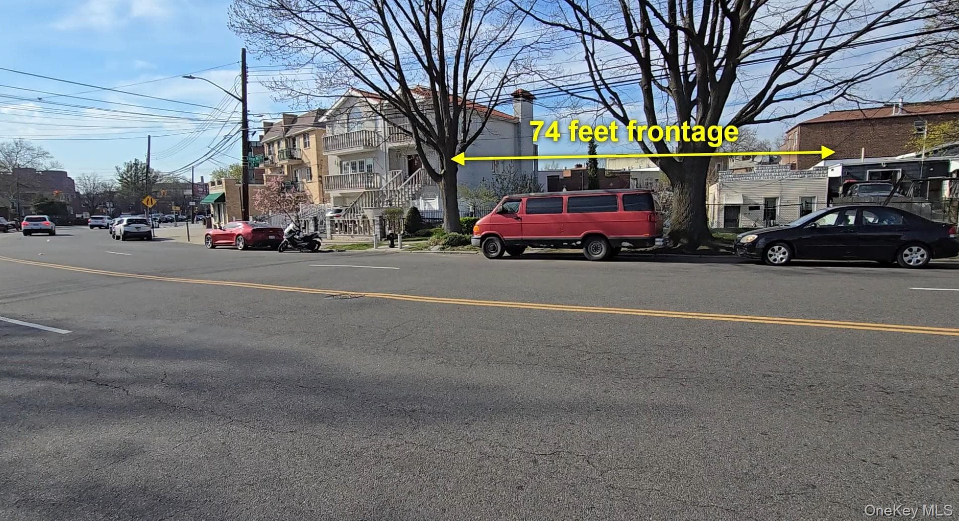 70-11 Ditmars Boulevard thumbnail 12