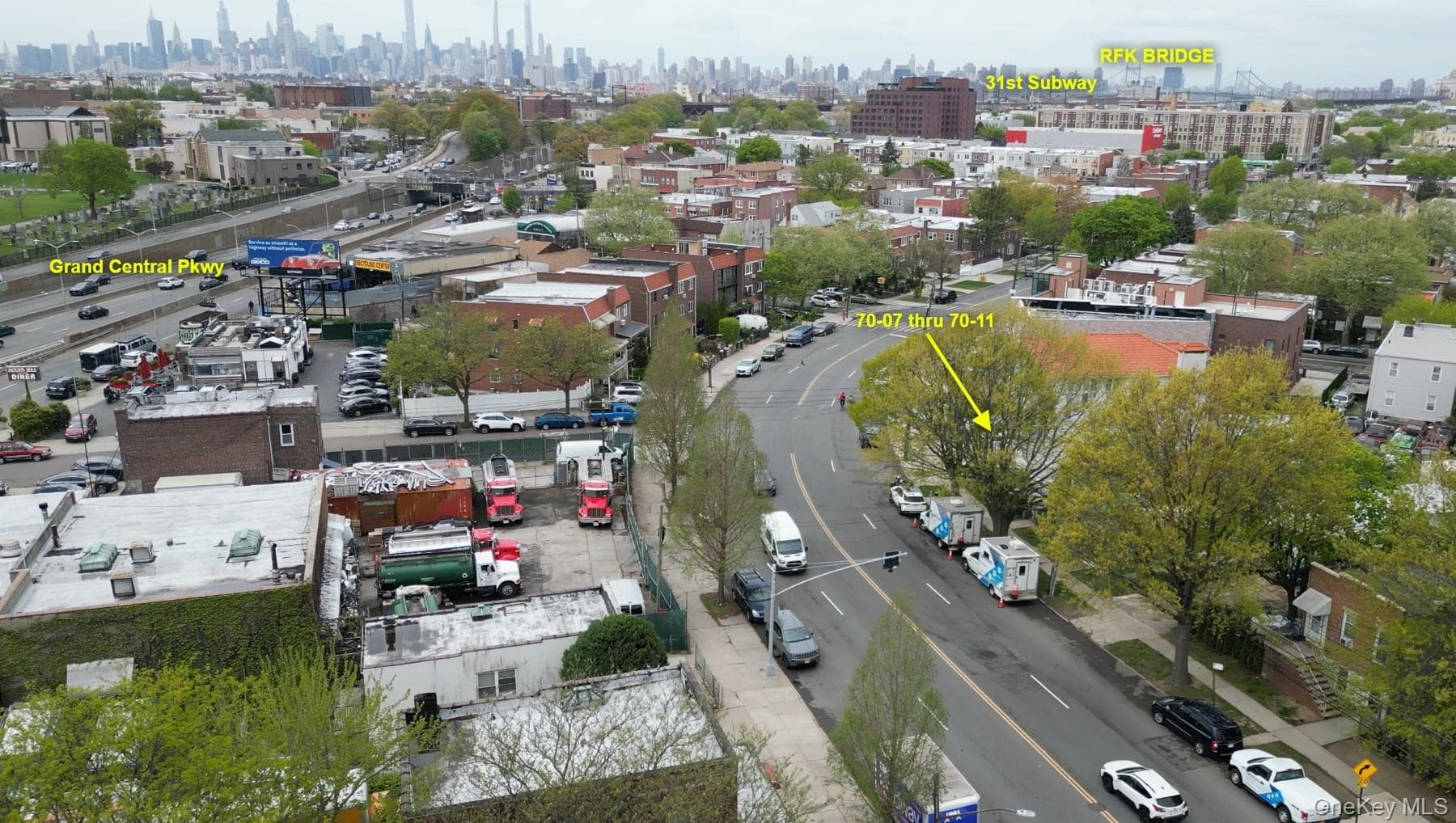 70-11 Ditmars Boulevard thumbnail 8
