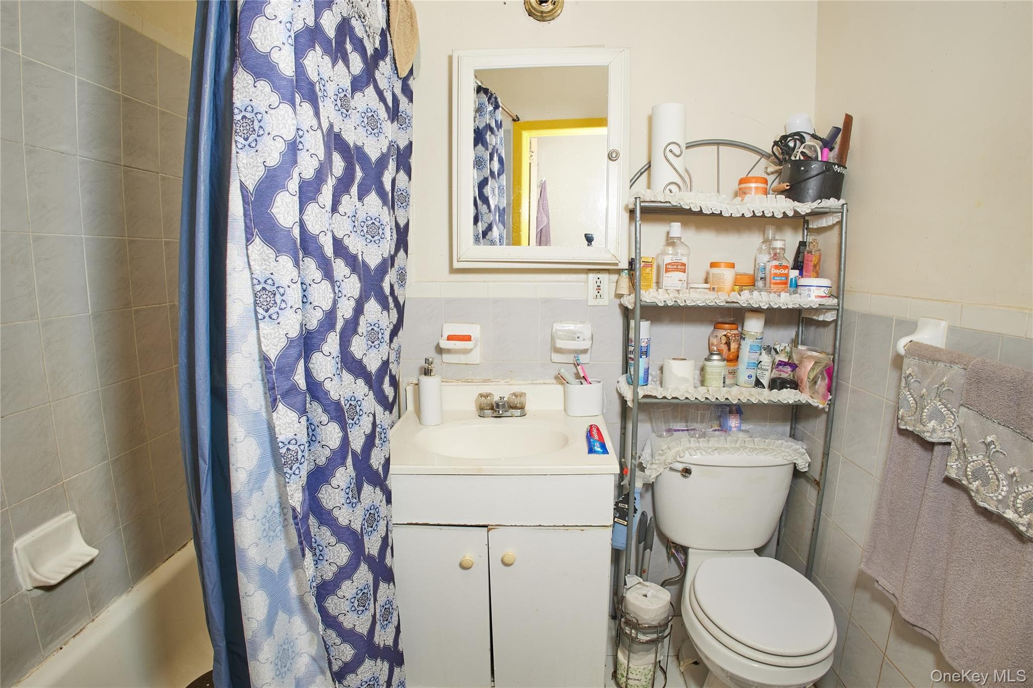 12222 Nellis Street thumbnail 9