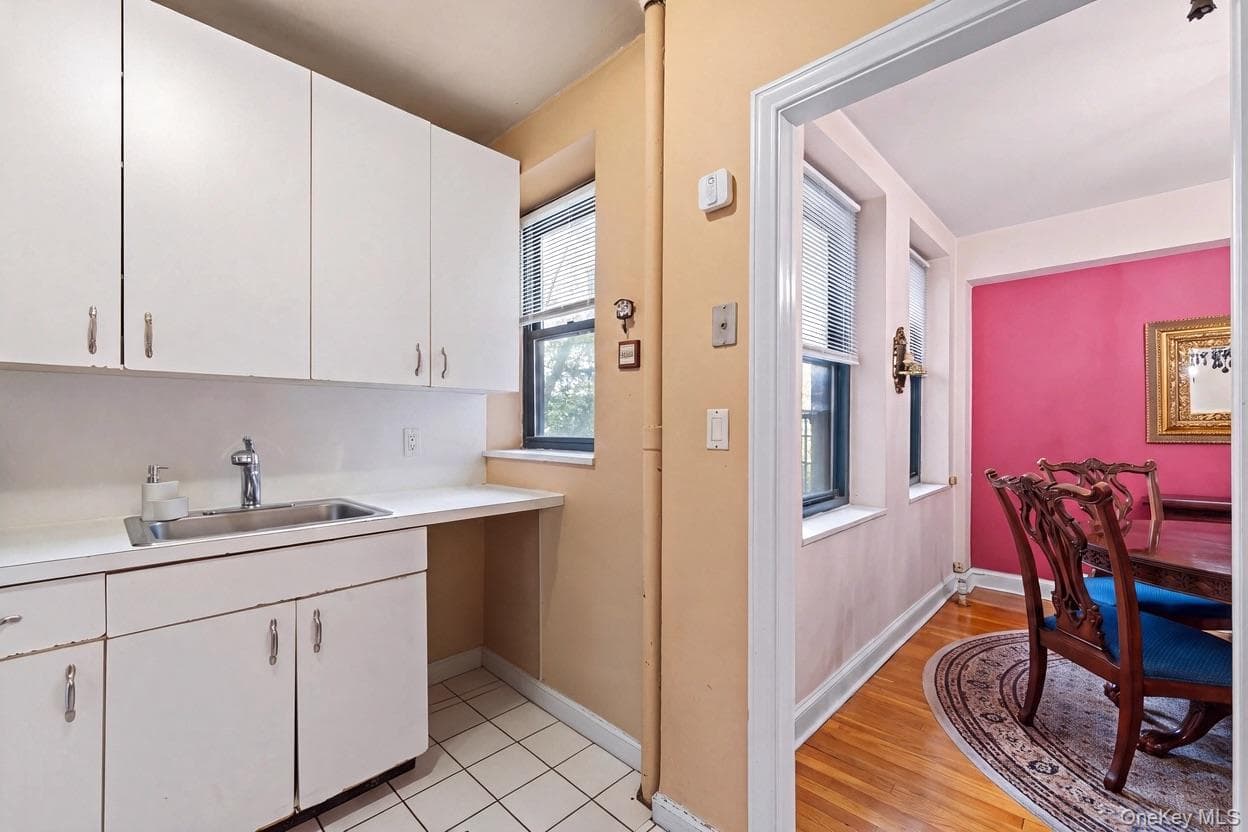 78-10 34 Avenue Unit: 4J thumbnail 9