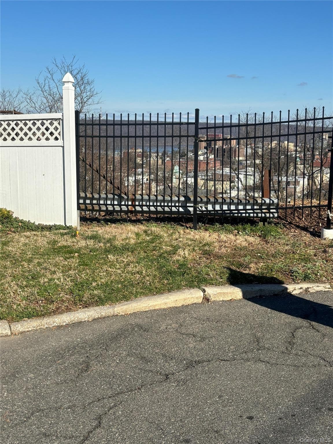 223 Glenbrook Avenue thumbnail 7