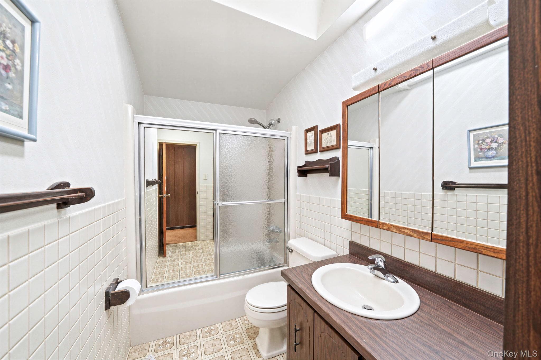 54 Mount Sinai Coram Road thumbnail 15