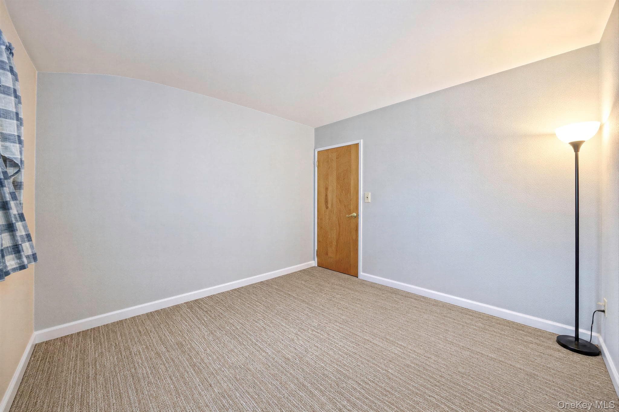 54 Mount Sinai Coram Road thumbnail 13