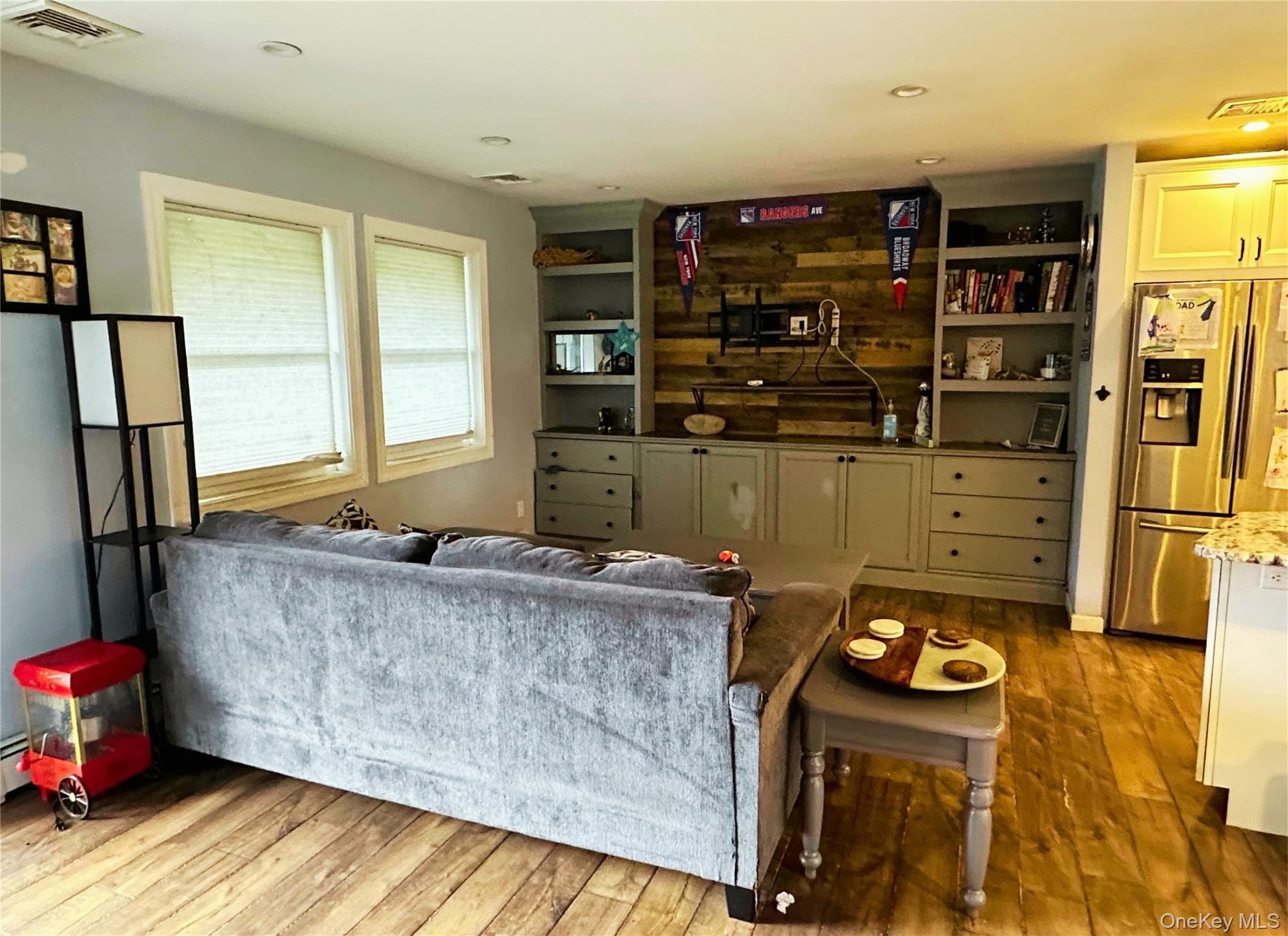 44 Floradora Drive thumbnail 5