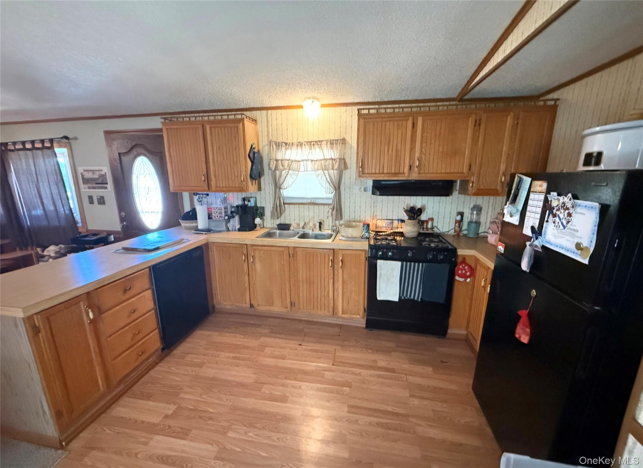 132 North Montgomery Street Unit: C11 thumbnail 8