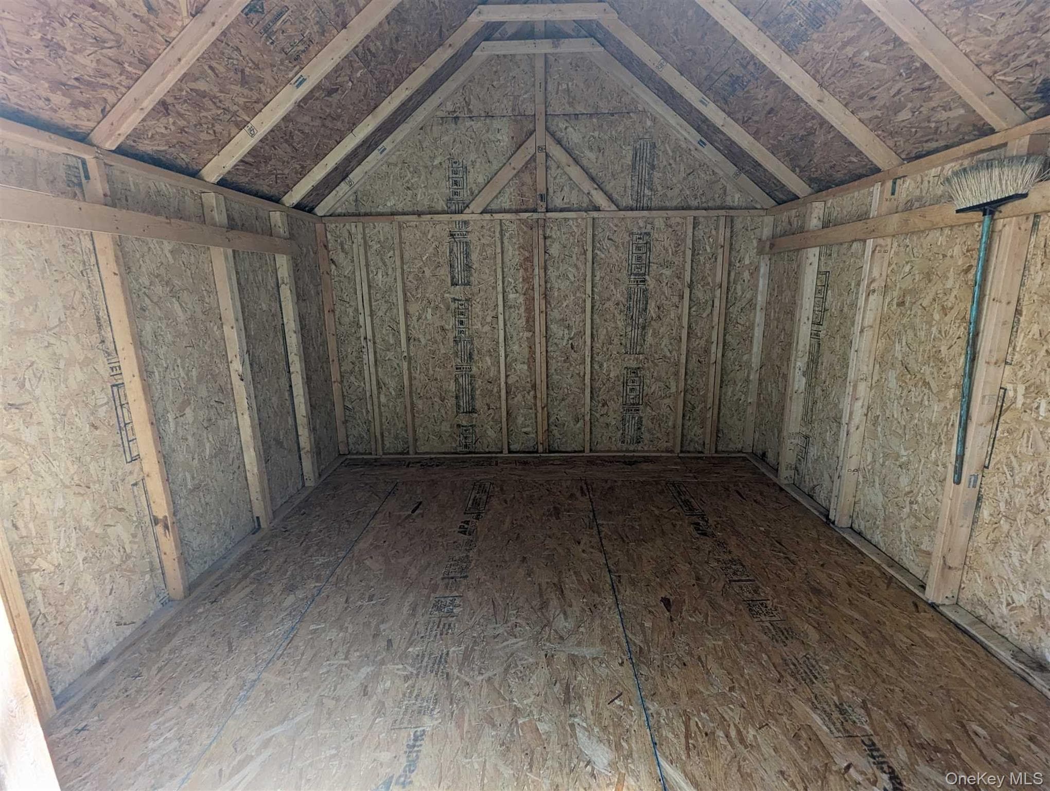 132 North Montgomery Street Unit: C11 thumbnail 15