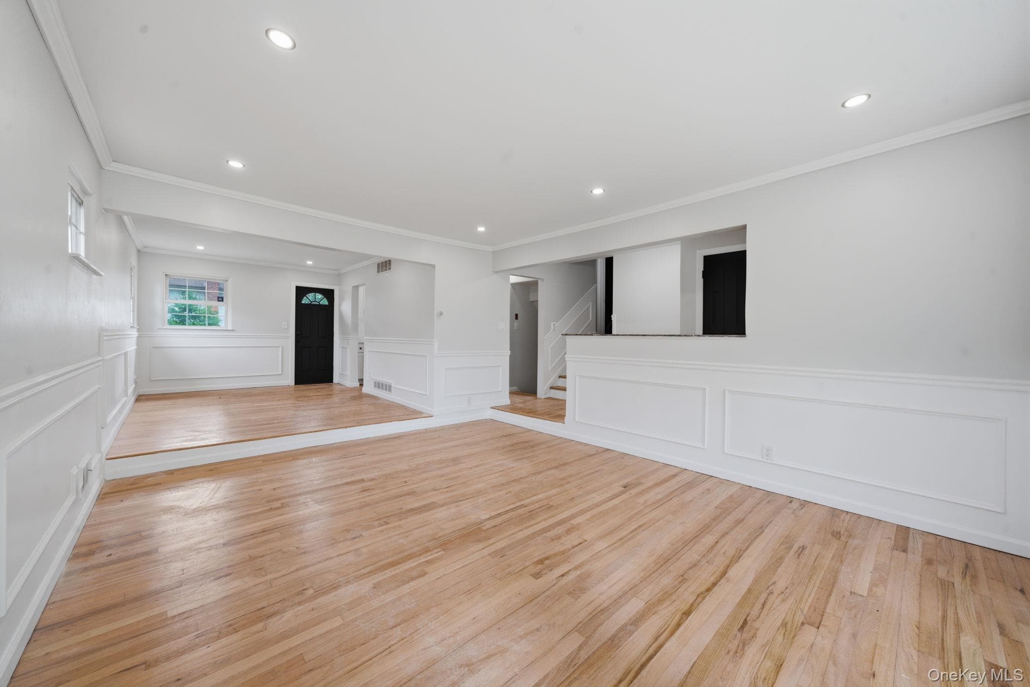 335 Lewis Avenue thumbnail 9
