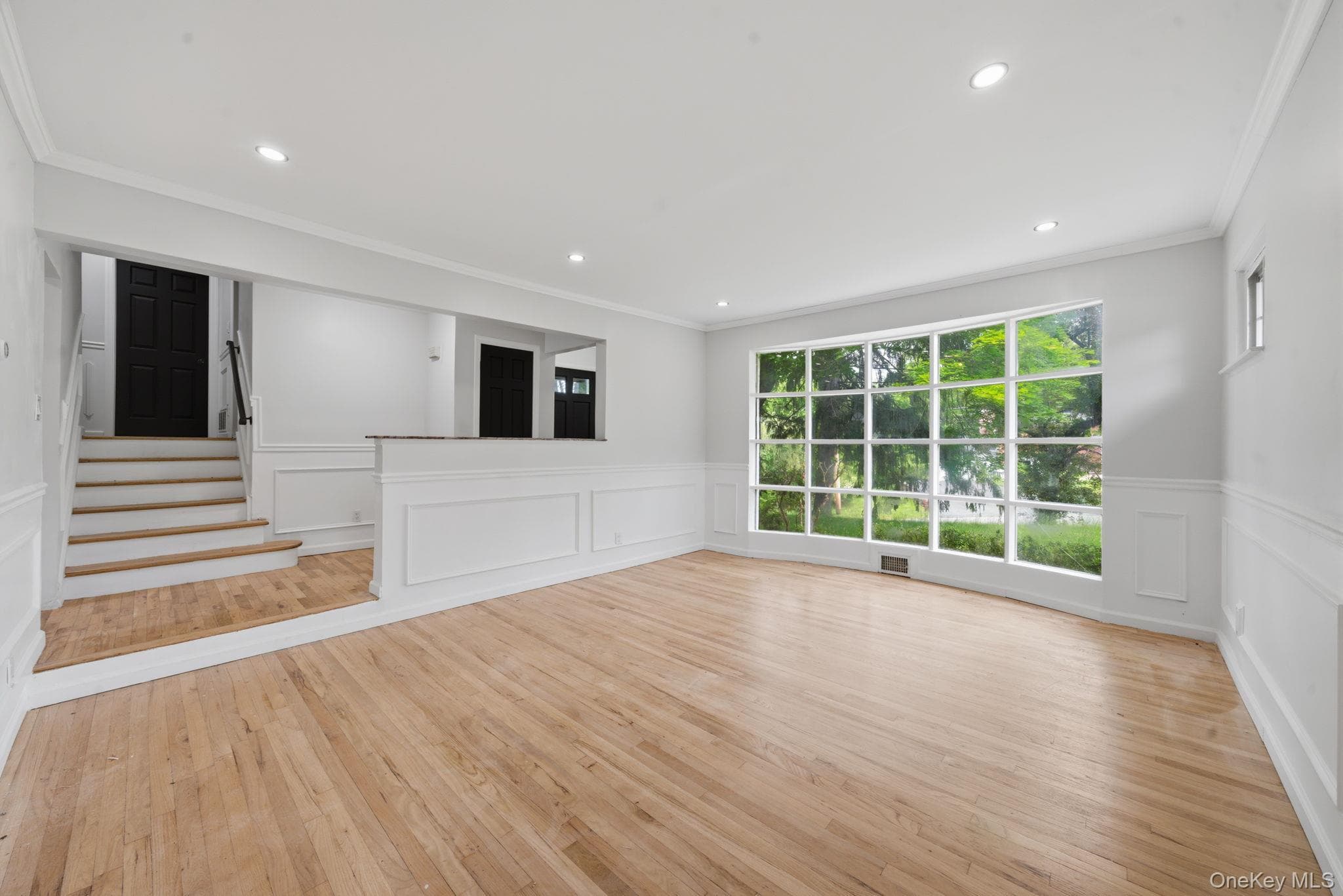 335 Lewis Avenue thumbnail 8