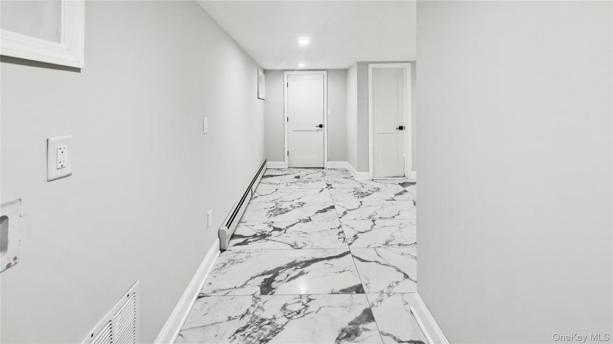 1180 Woodfield Road thumbnail 50