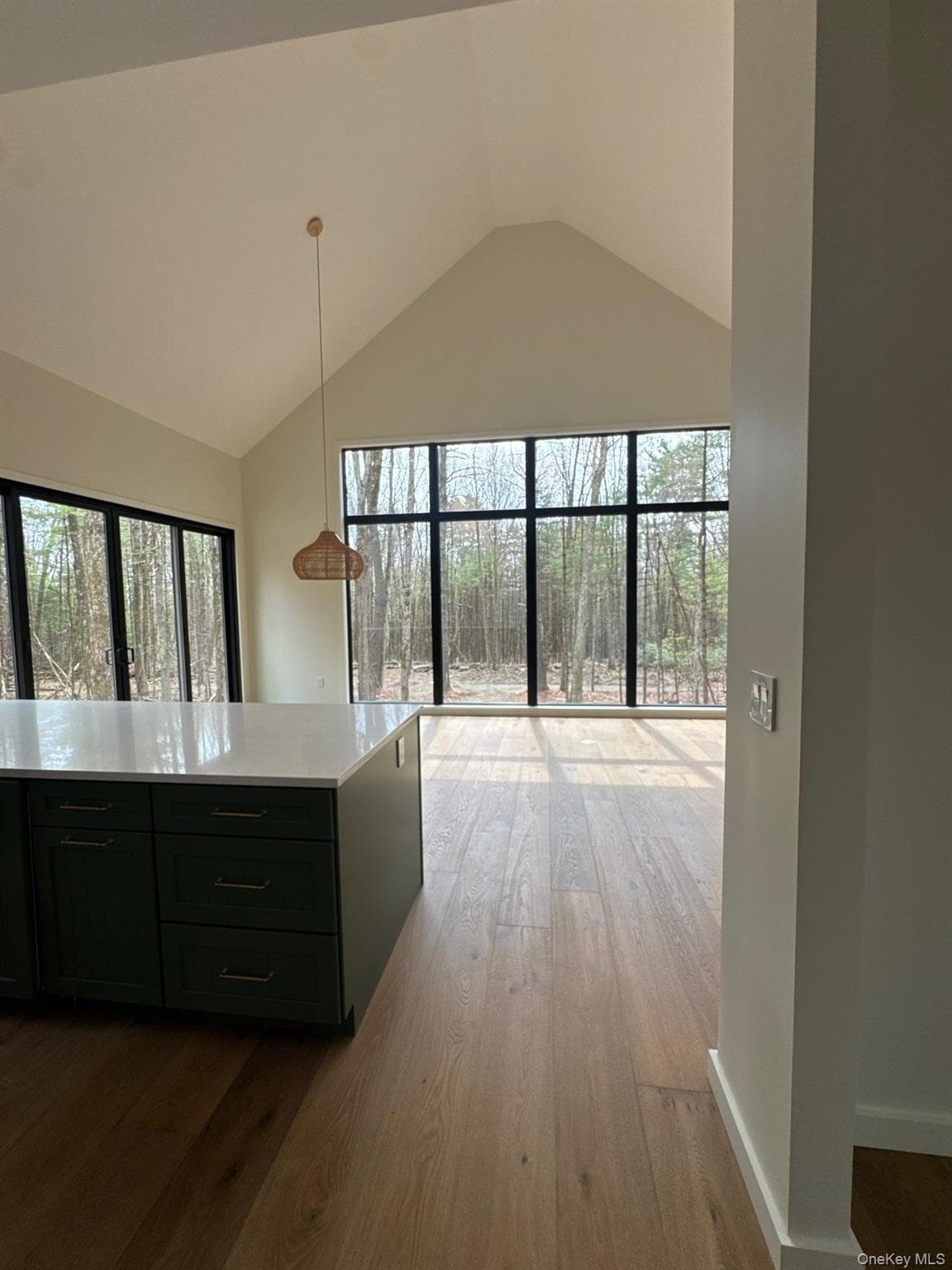 720 Upper Cherrytown Road thumbnail 5