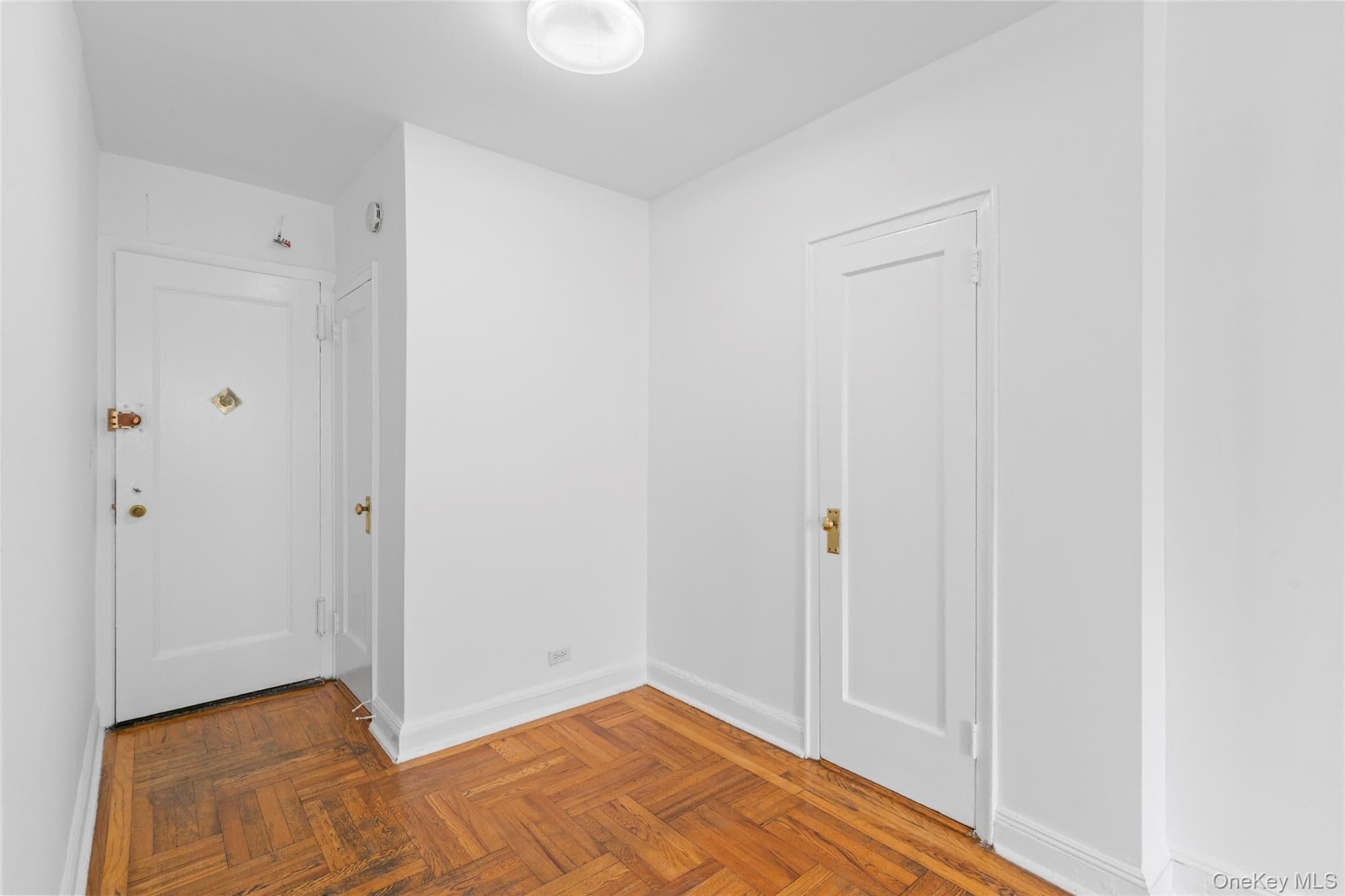 48-23 42nd Street Unit: 5F thumbnail 5